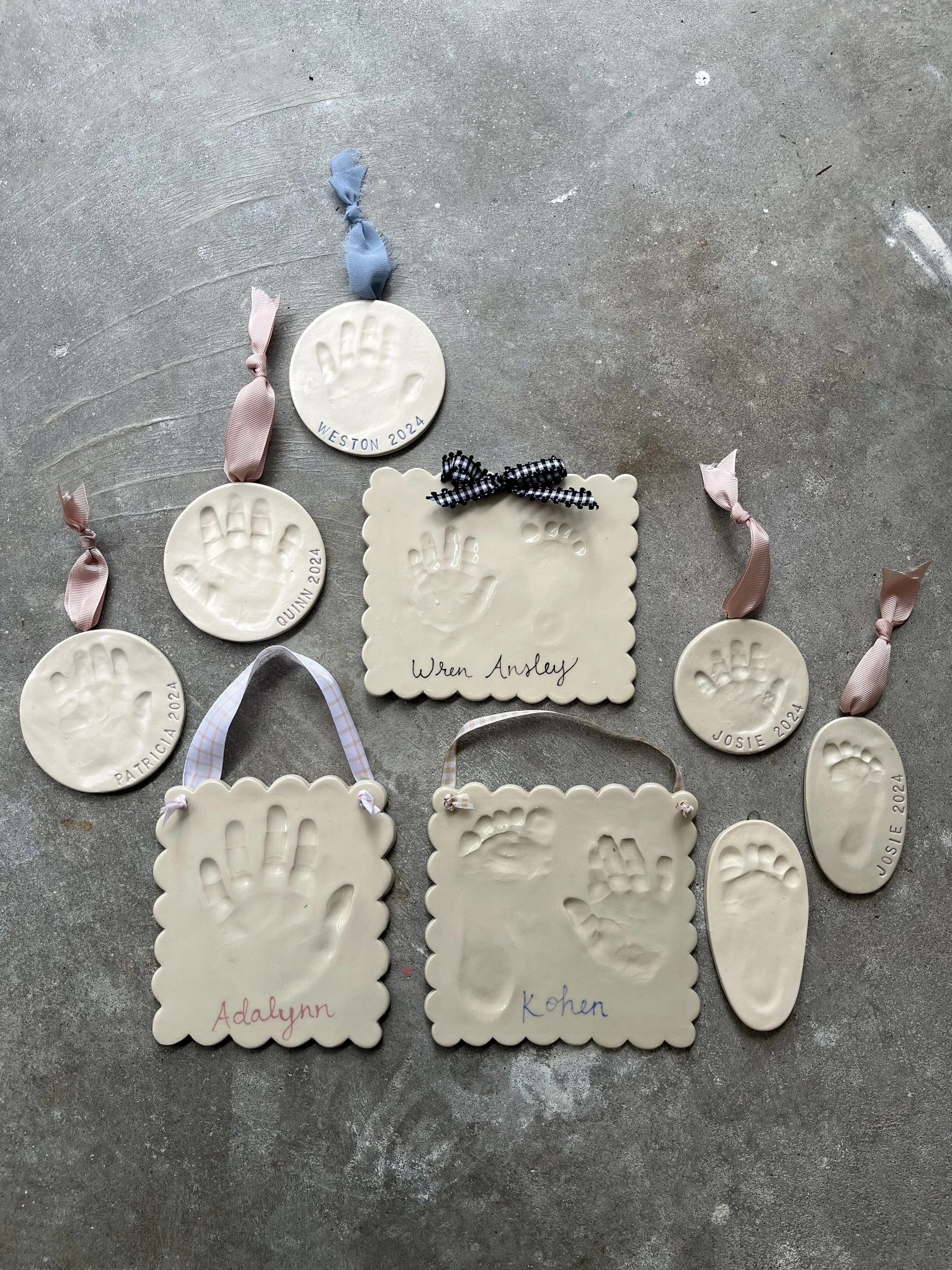 Newborn(+) Hand & Foot Wall Hanging