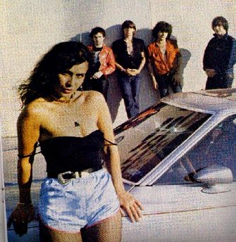 shakinstreetwhitepic.jpg