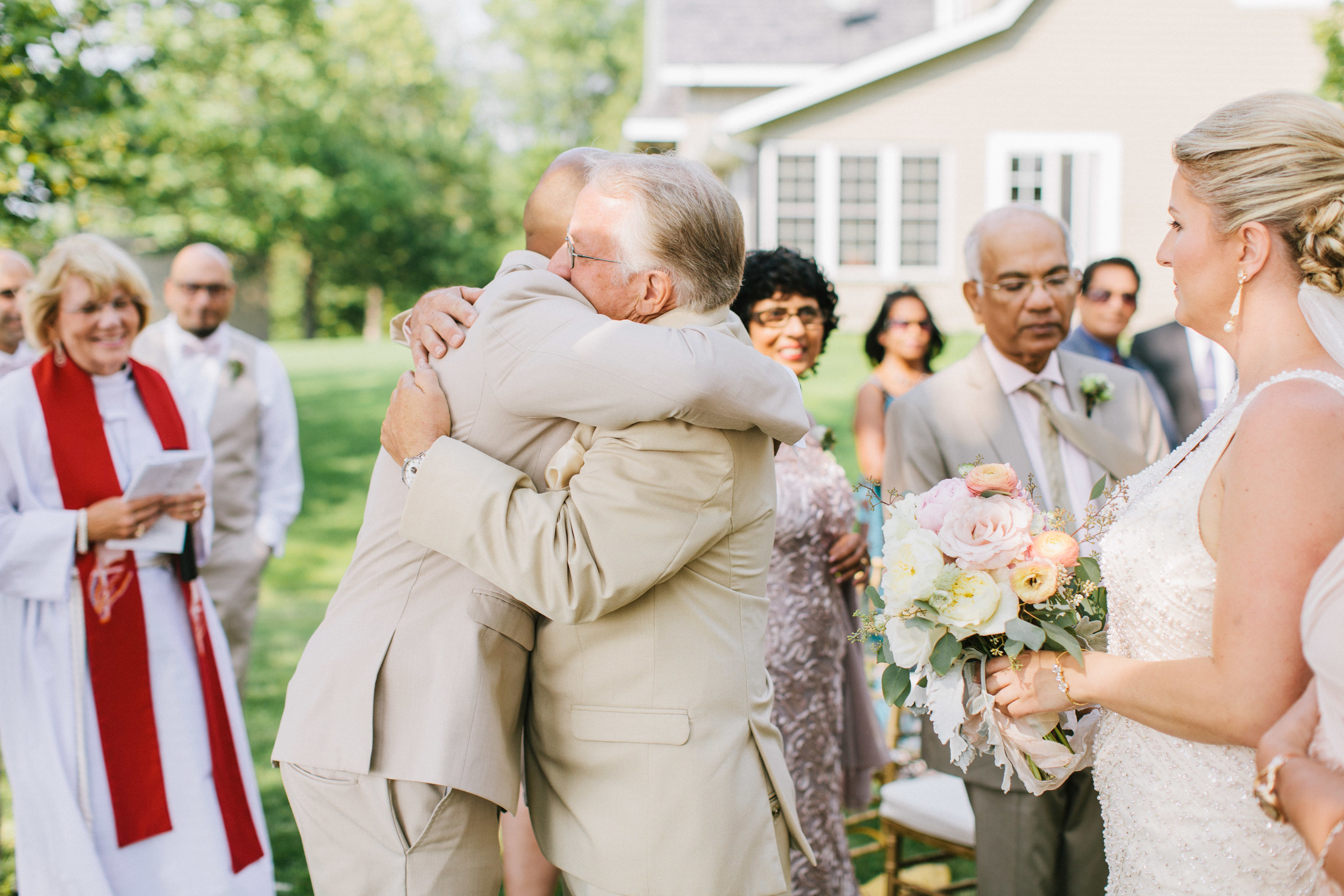 Bekki Draper - Ian - vintage - backyard-wedding-053.jpg