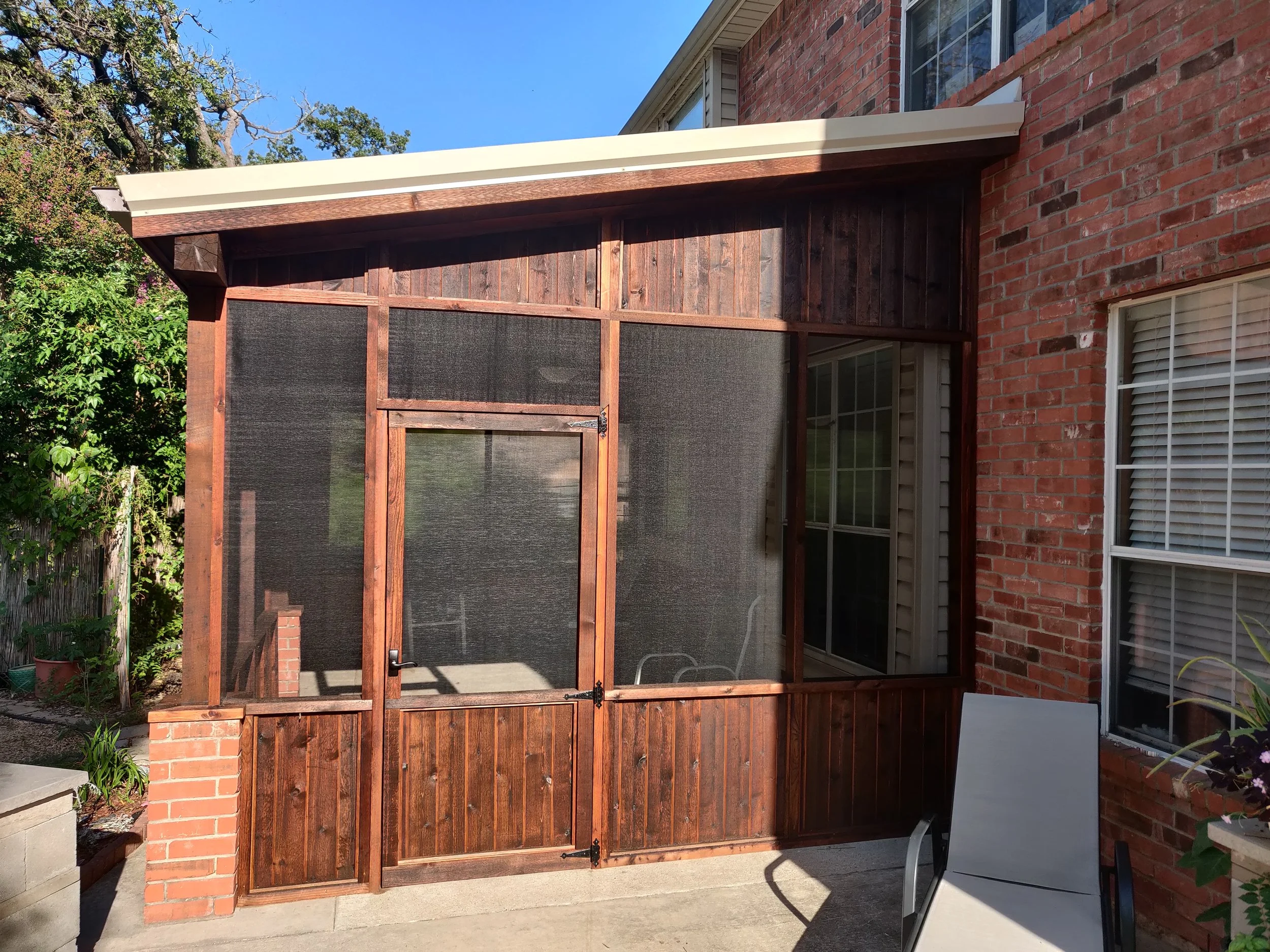 Aubrey-screened-patio.jpg