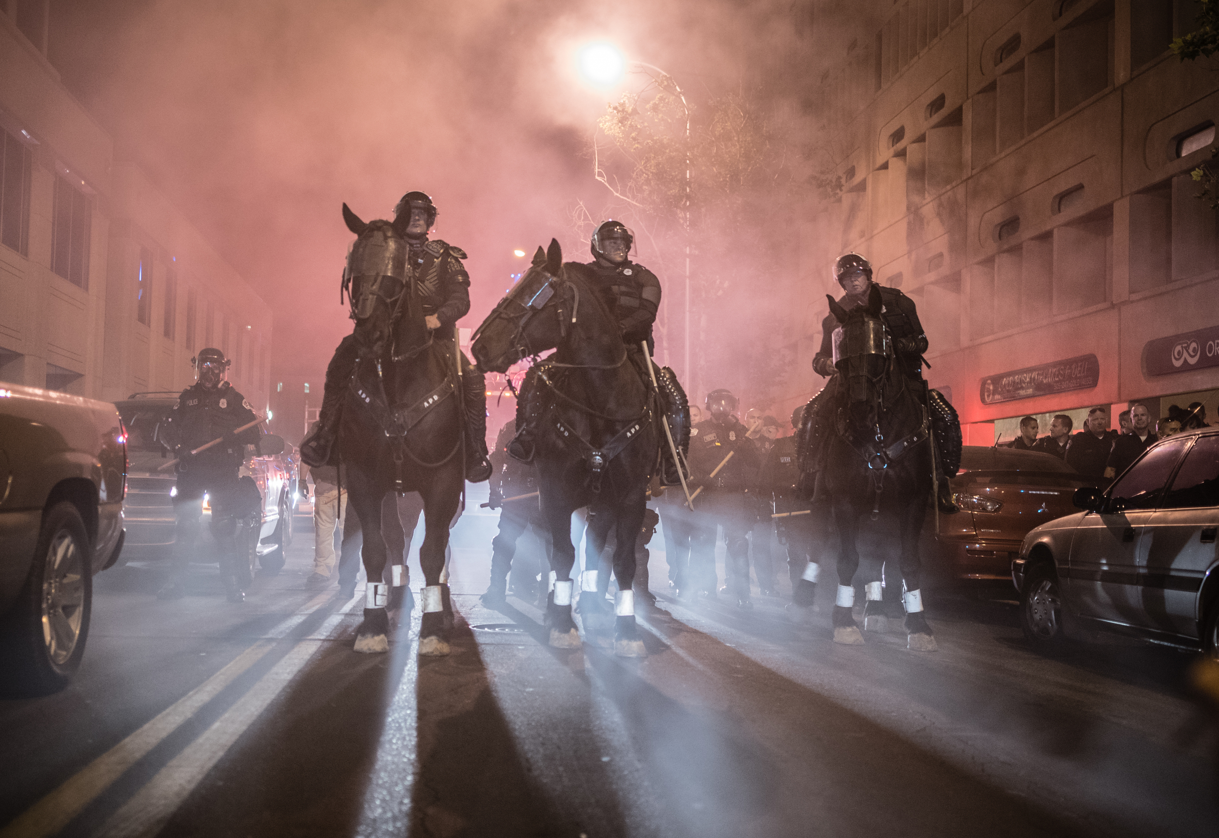 Mounted police get in position to remove protesters in Albuquerque.