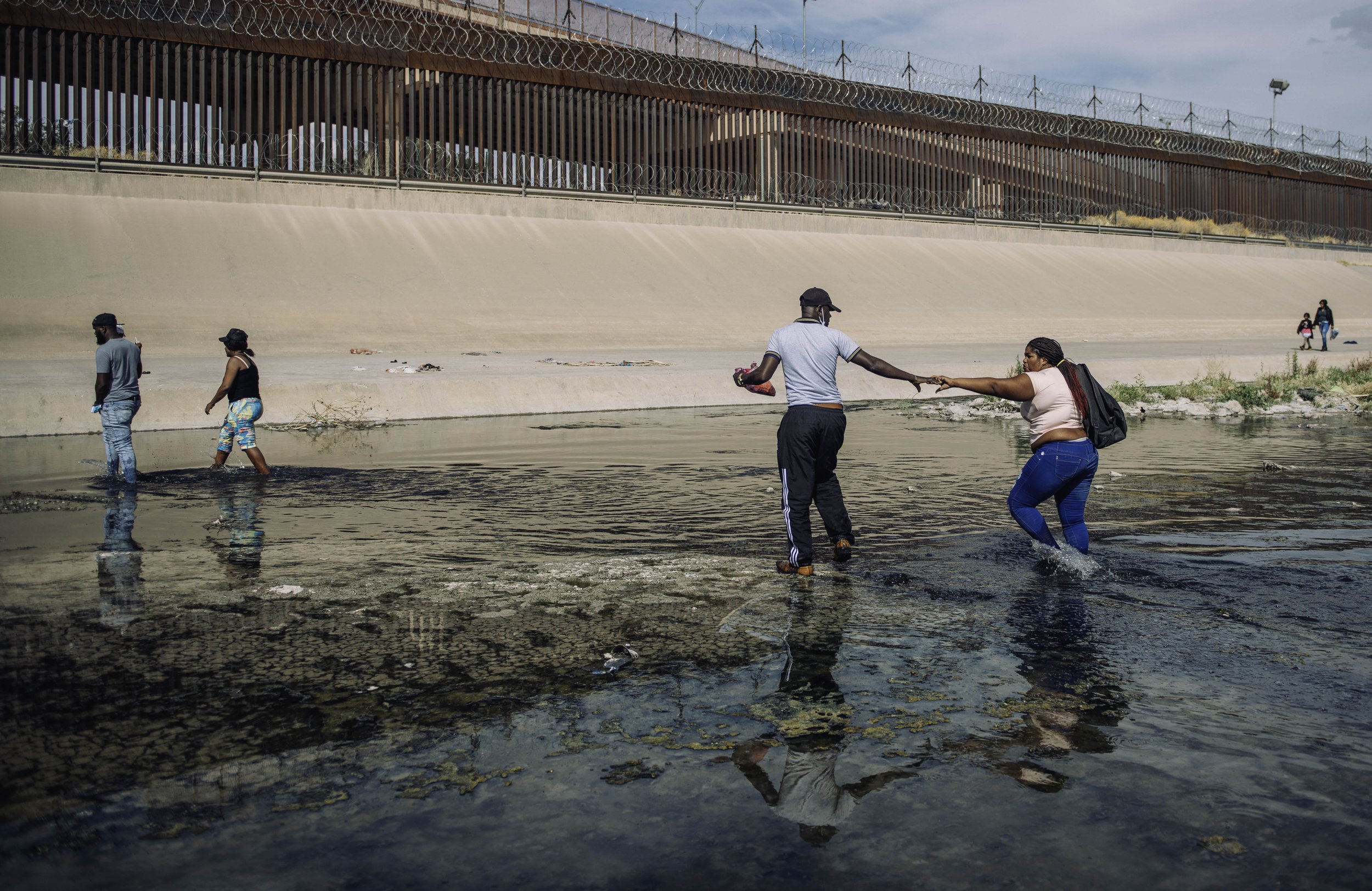 Hatian immigrants cross the Rio Grande from Ciudad Juárez, Mexico into El Paso, Texas