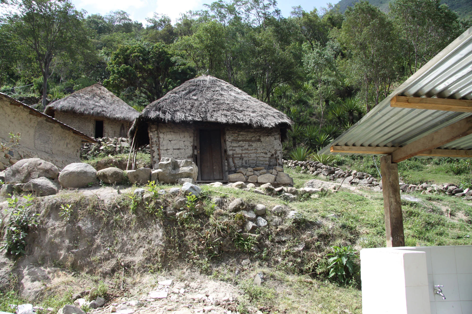 Protect-our-Cultures_indigenous_people_school-project2.jpg