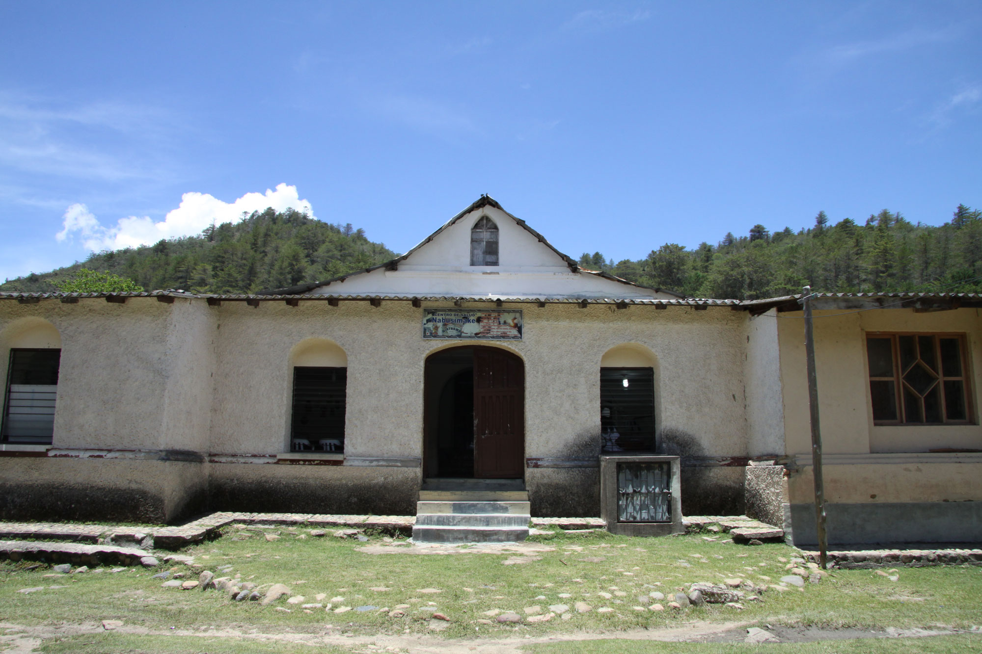 Health Center of Nabusimake