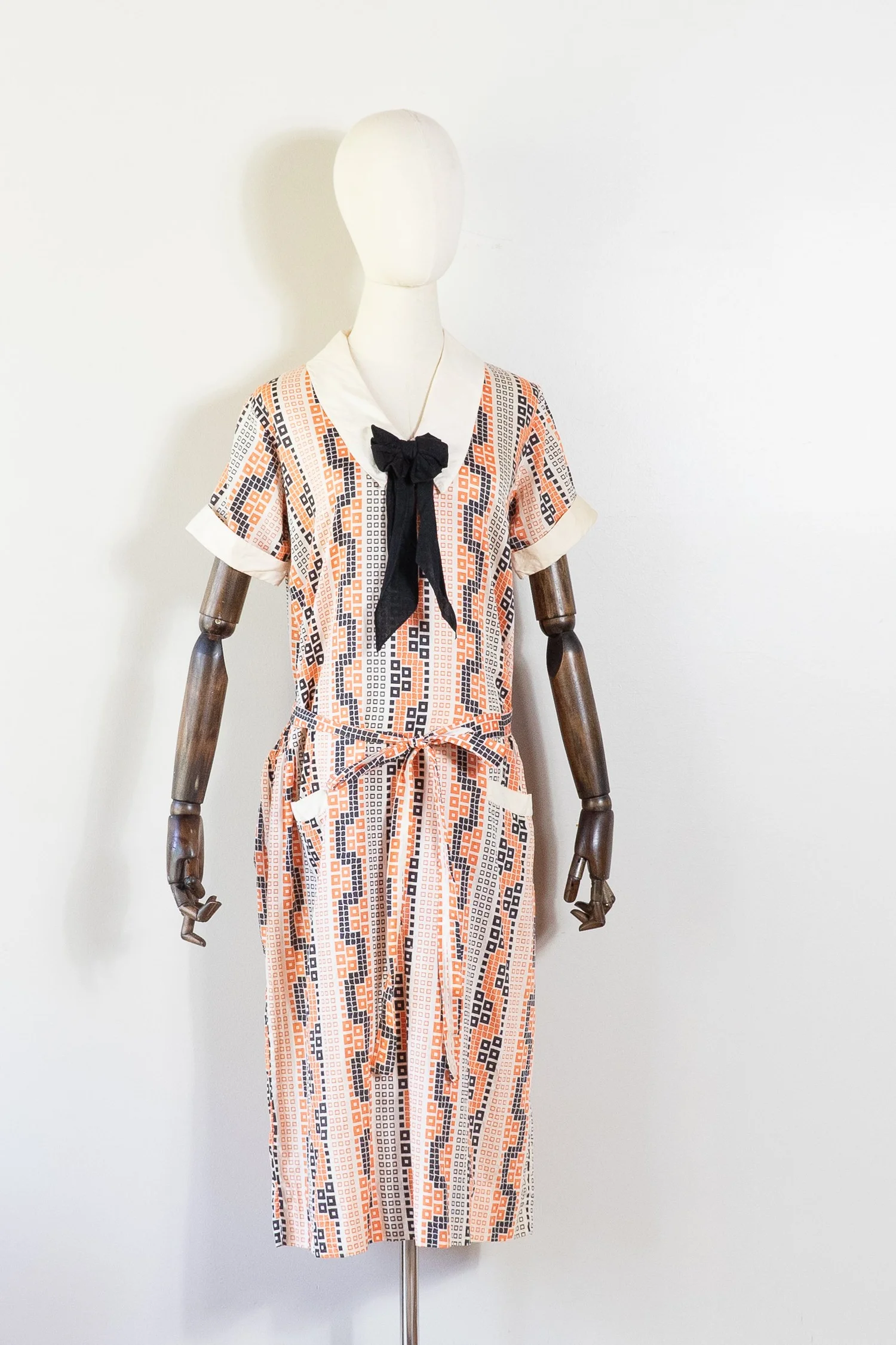 1920s cotton dress 1920s Patterned Cotton Dress