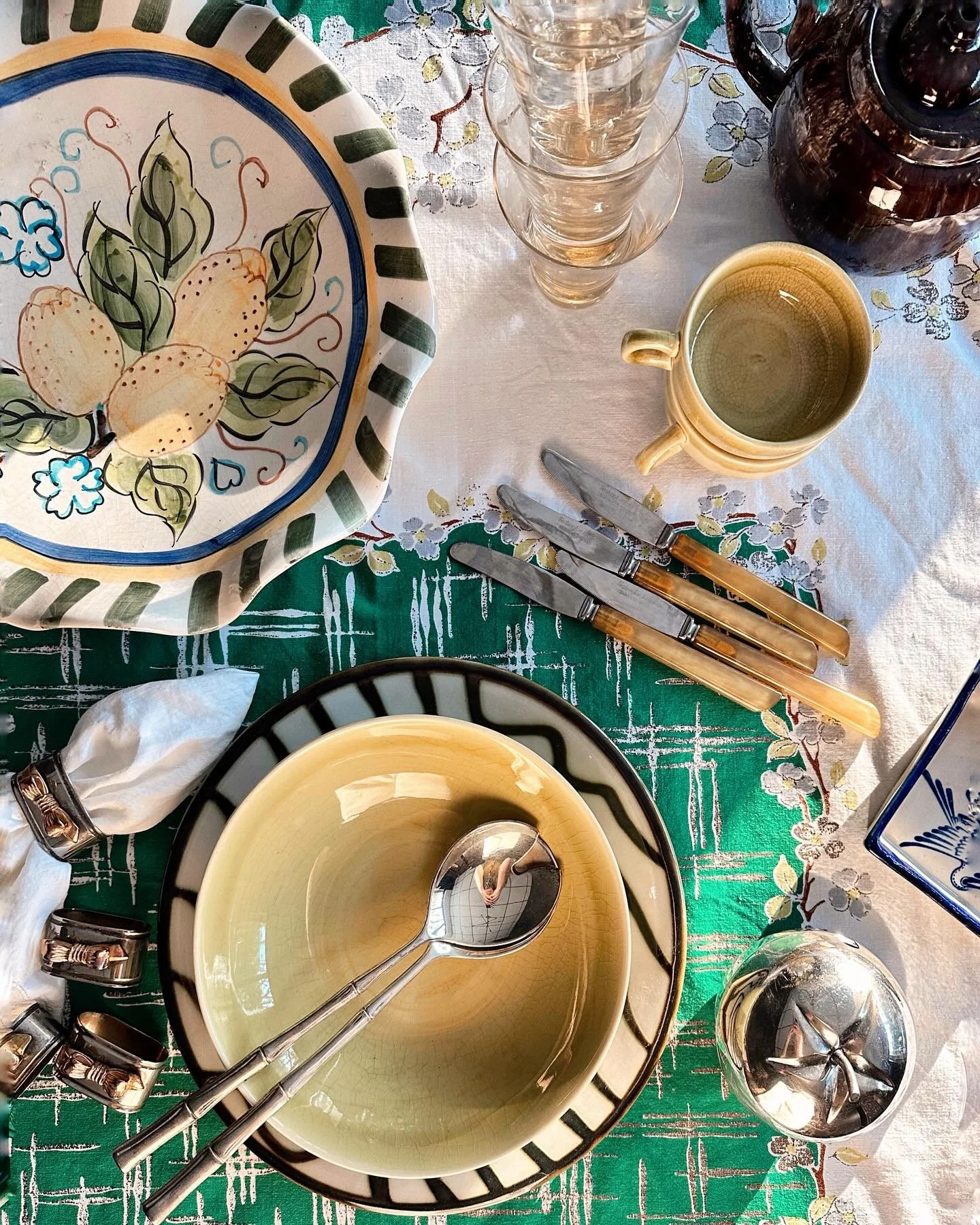 It feels like spring, and that makes me want to embark on something new. I&rsquo;ve been collecting vintage and antique homeware pieces that I think are pretty special, and I&rsquo;ll start to share them soon. I hope you&rsquo;ll follow along.