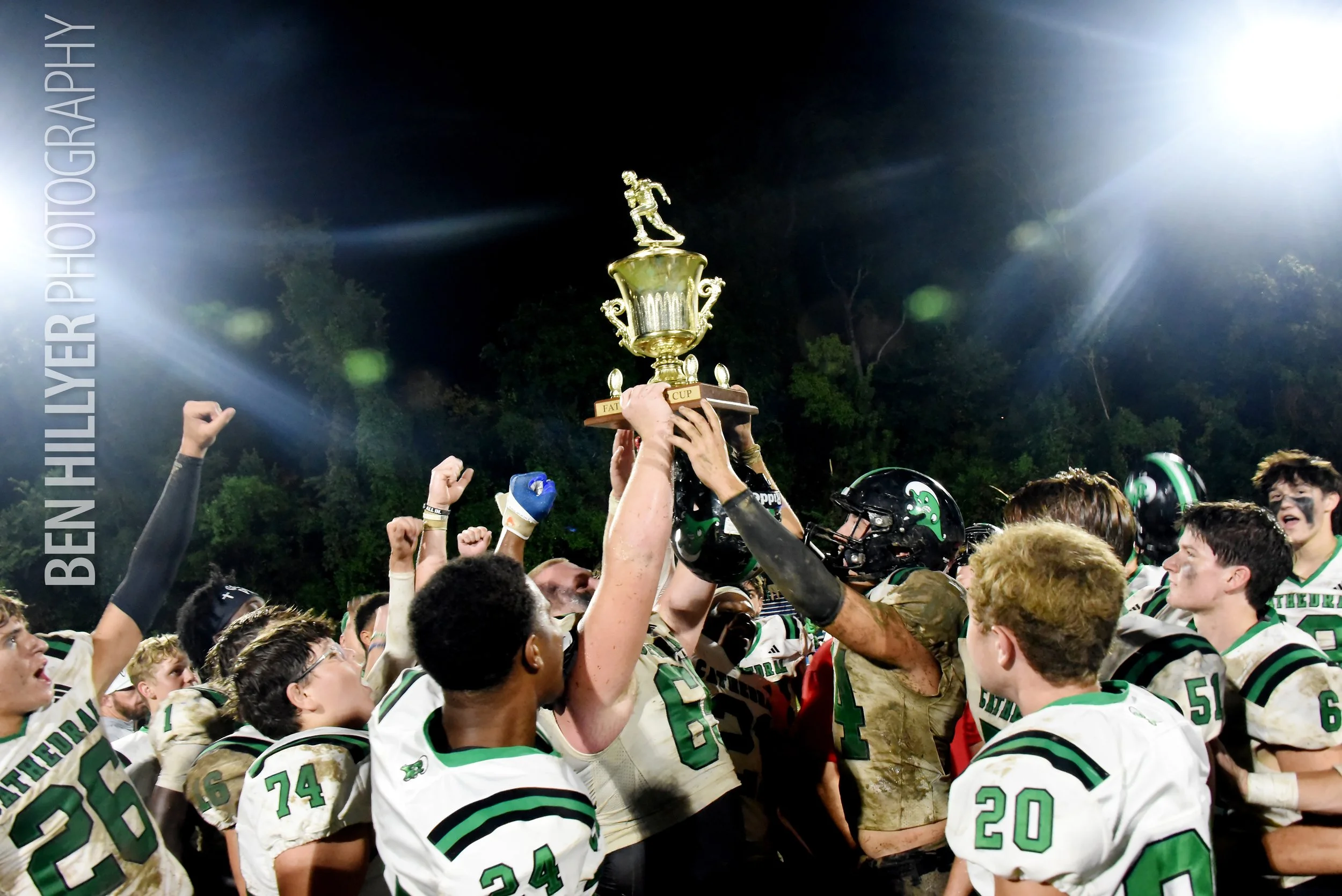 Cathedral Football: Green Wave defeat rival St. Al