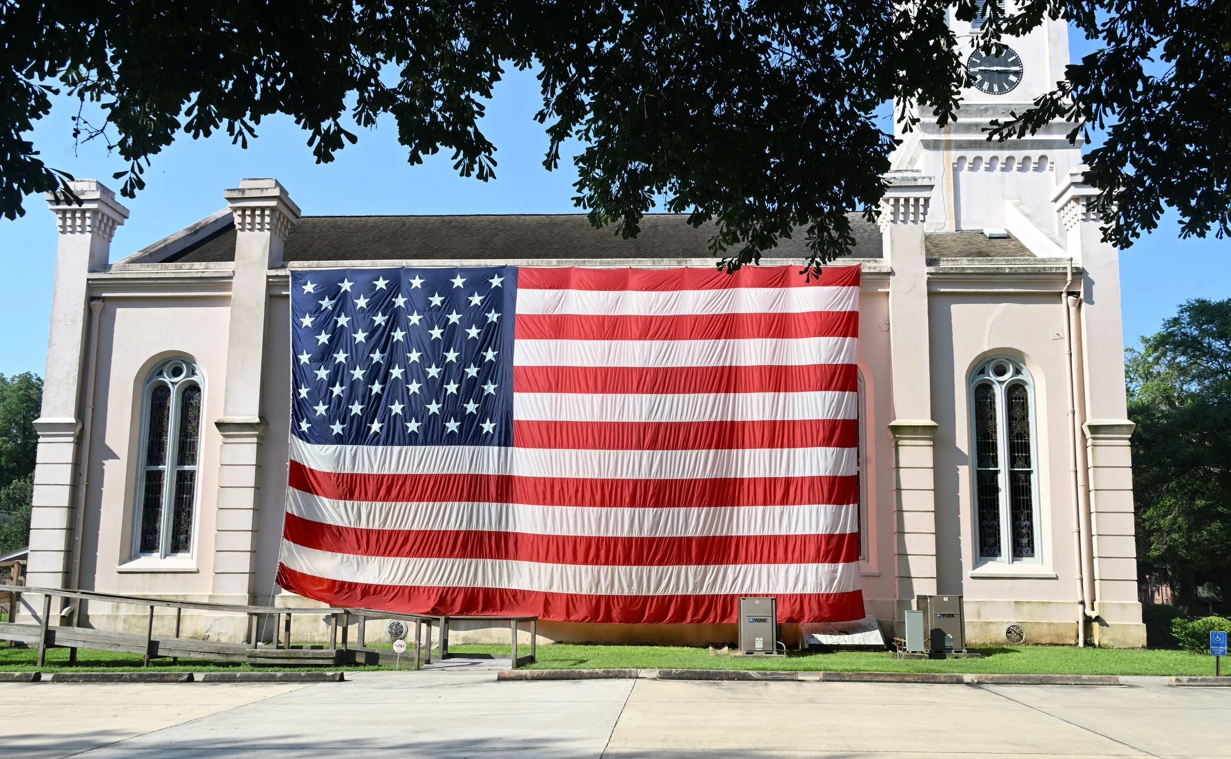 church_flag.jpg