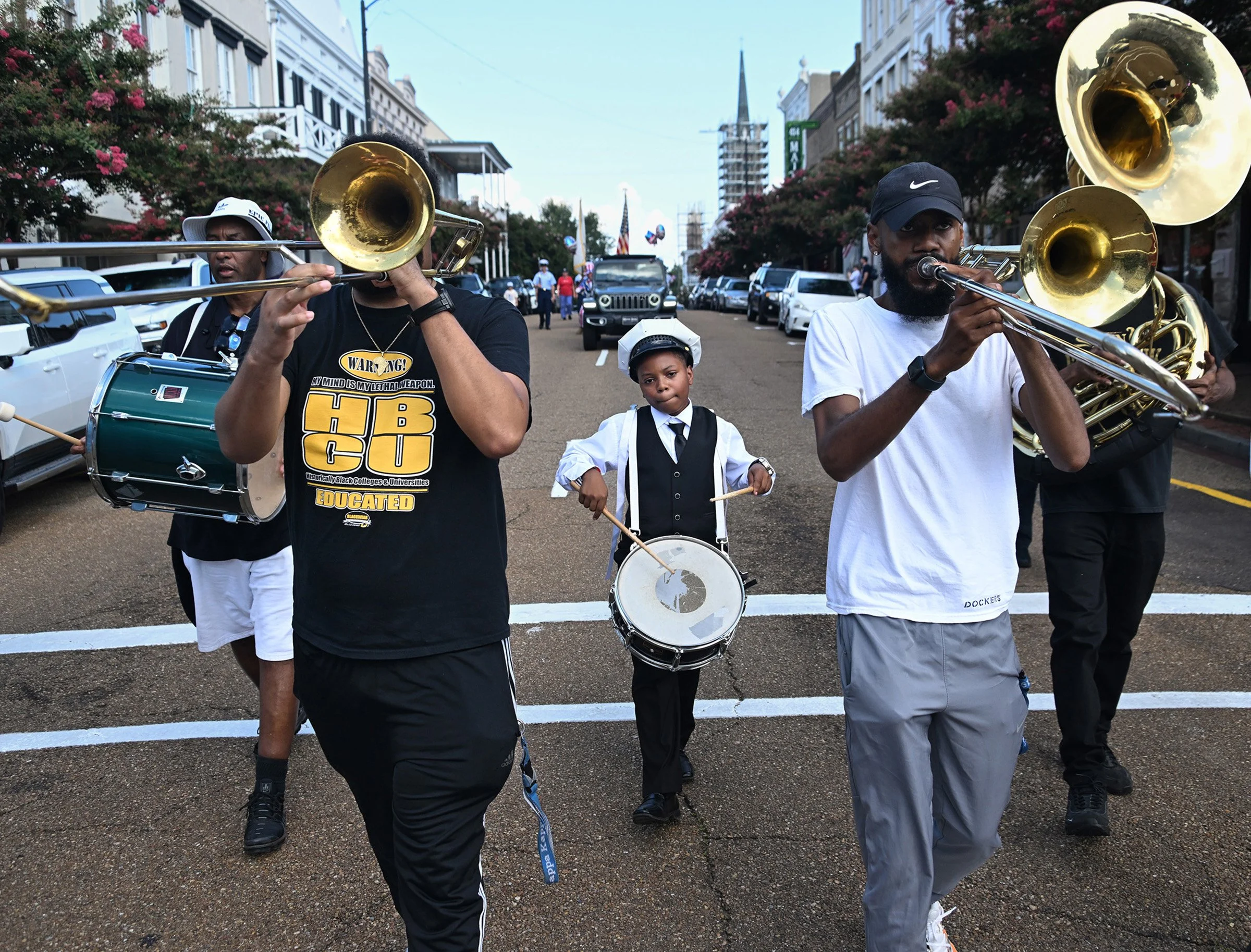 Parade22.jpg
