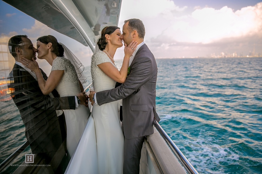 Kai & Katya Dubai Marina Yatch Wedding_0328.jpg