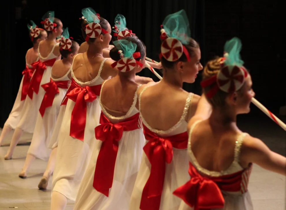 Act-2-02-Candy-Canes-5-1024x845.jpg