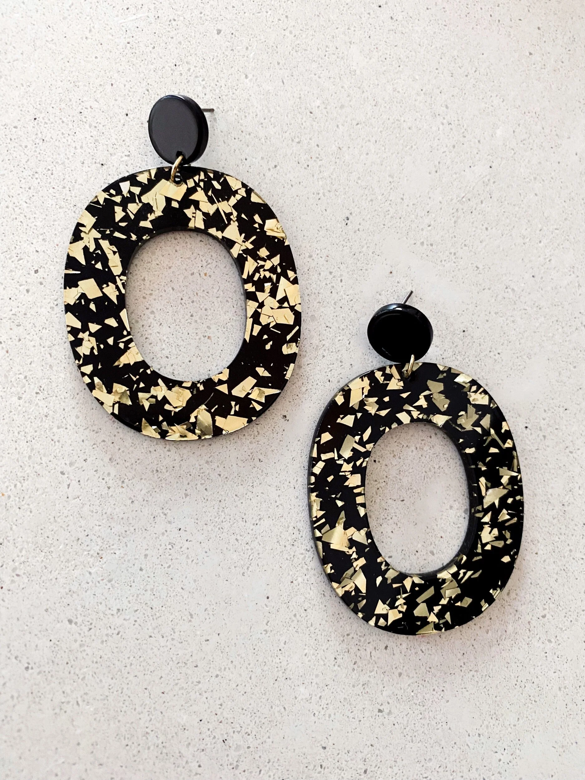 198978BE-9356-40F9-BBFE-A4AA66B3AC6A