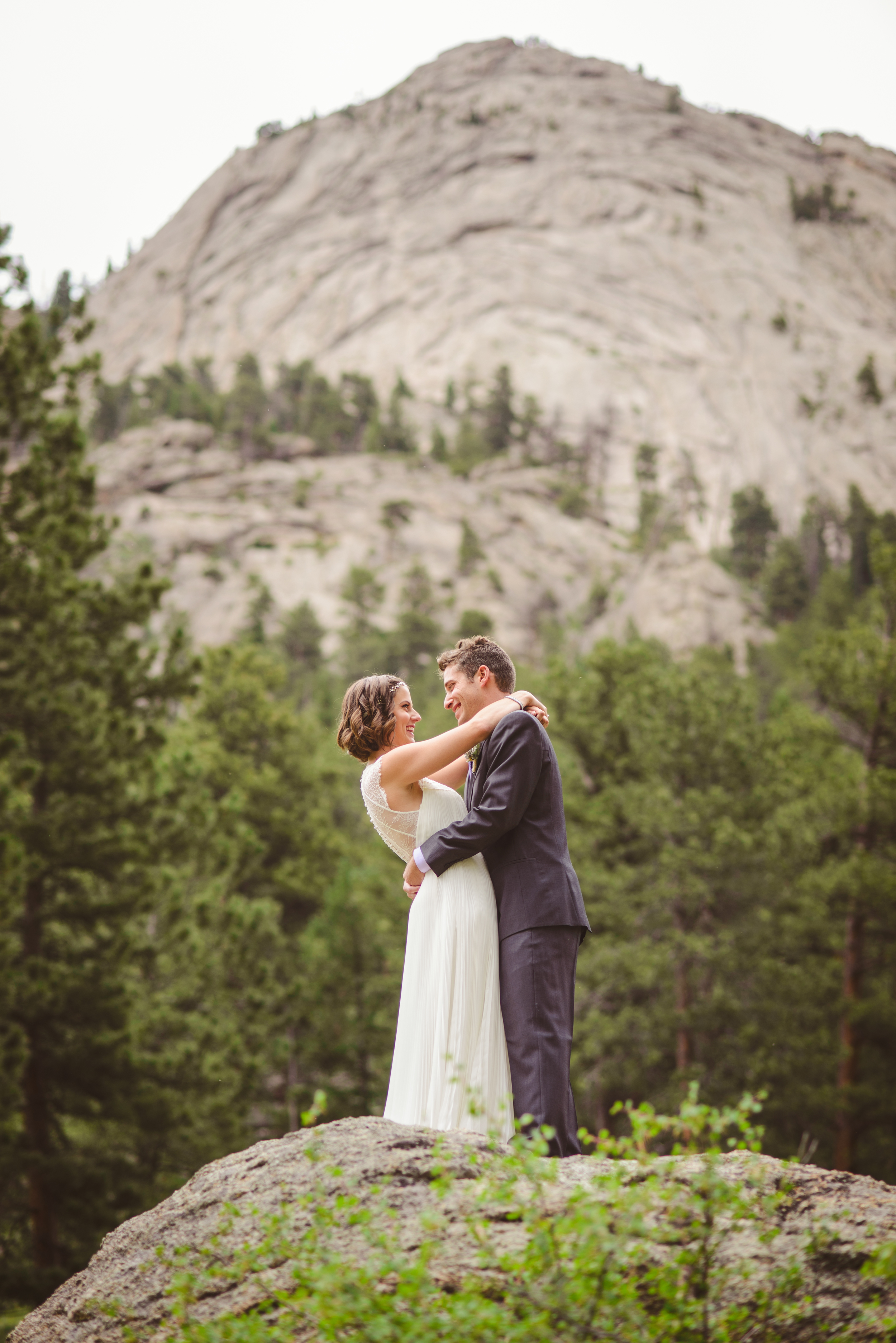 Gina_Jason_EstesPark_Wedding_8.jpg