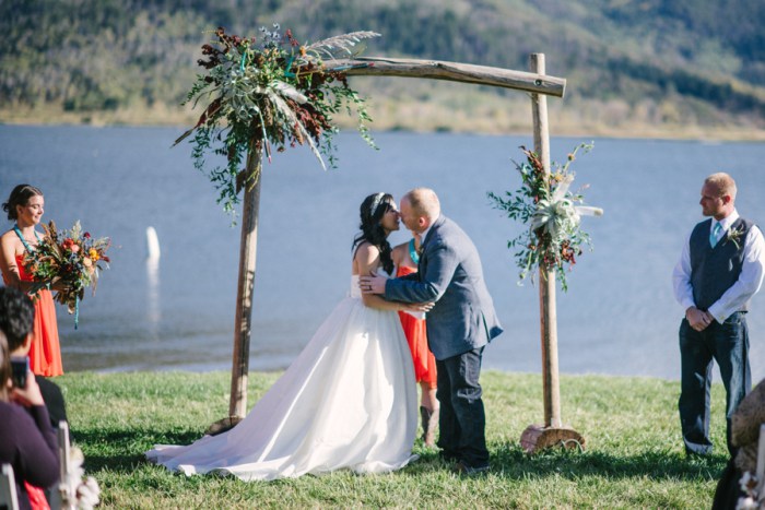 21-Steamboat-Springs-Wedding-Andy-Barnhart-Photography-via-MountainsideBride.com_.jpg