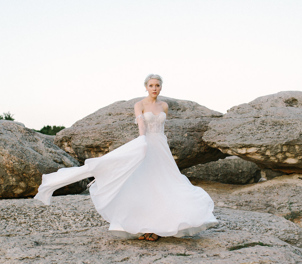 Ellen-Ashton-Photography-a&be-bridal-shop-made-with-love-bridal-Australia13.jpg