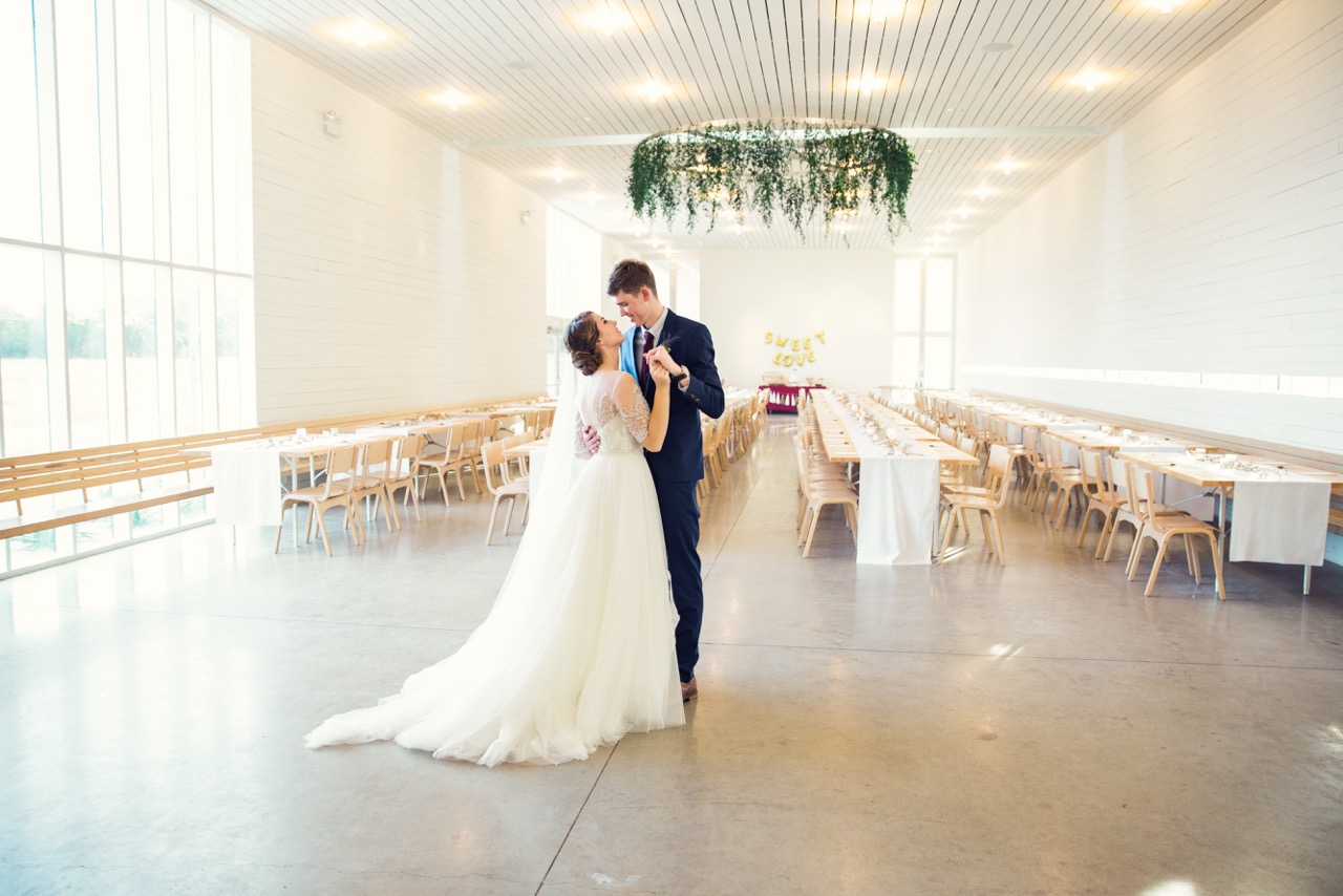 AnnaClaire&Danny-333A91B9854.jpeg