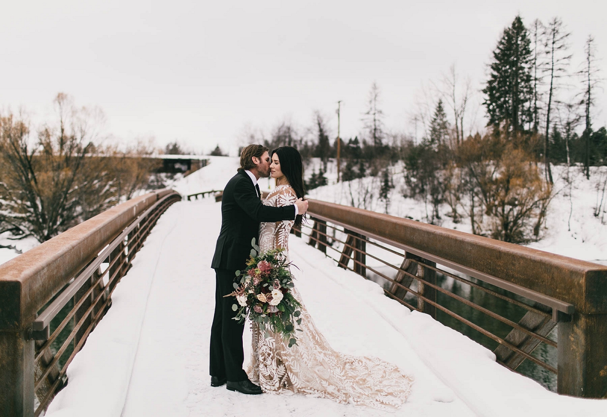 Jennifer_Mooney_Photography_Montana_45_Elegant_Winter_Wedding_9.jpg