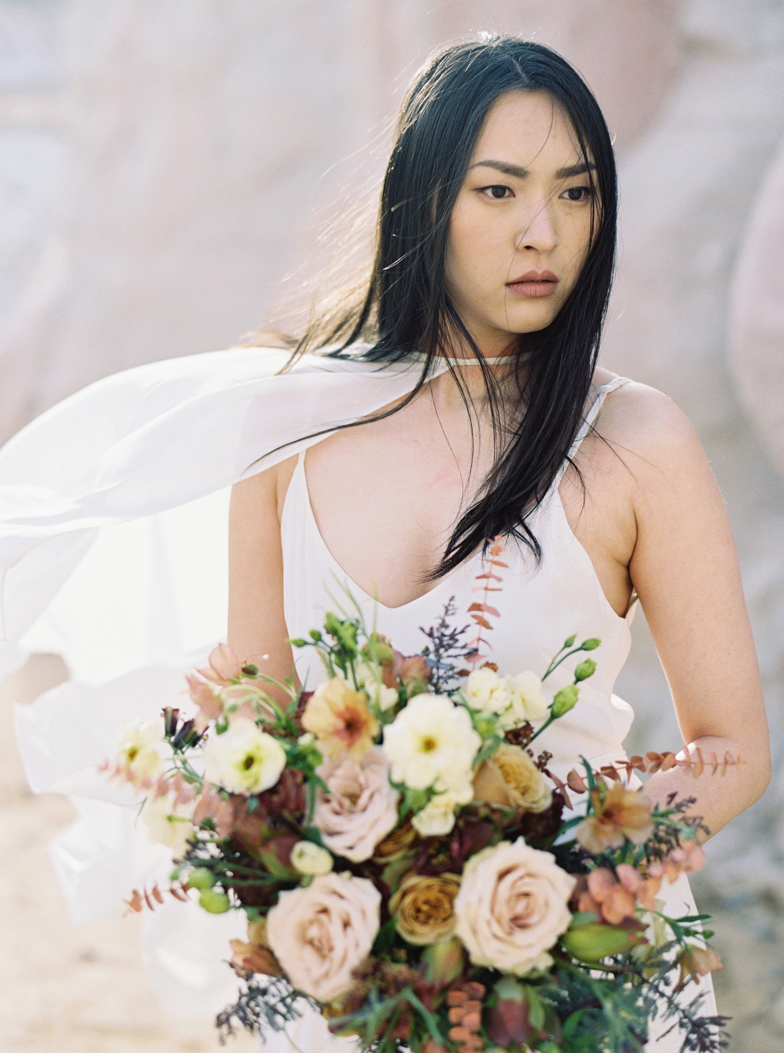 Minimal Modern Bridal Inspo In Jumpsuit Cape Rebecca Schoneveld｜aandbé Bridal Shop