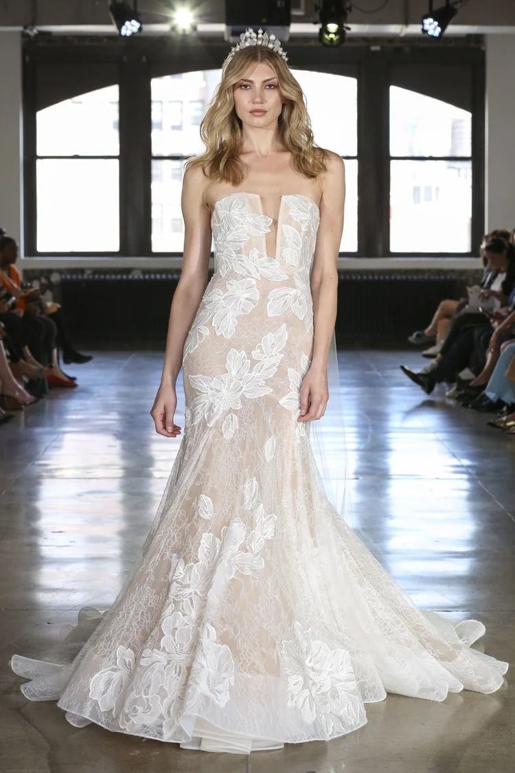 Hot, New Watters wedding dresses｜a&bé bridal shop