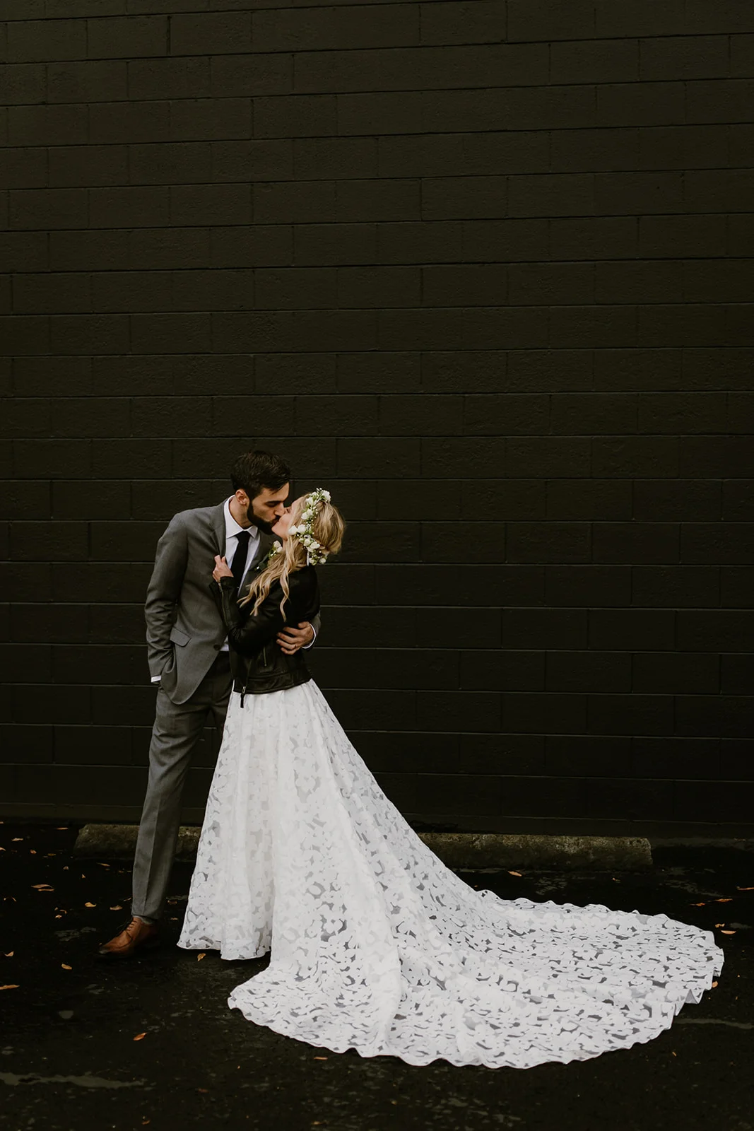 Real Wedding: Katelyn + Graham :: Romantic + Cool Outdoor Wedding in Truvelle Gown
