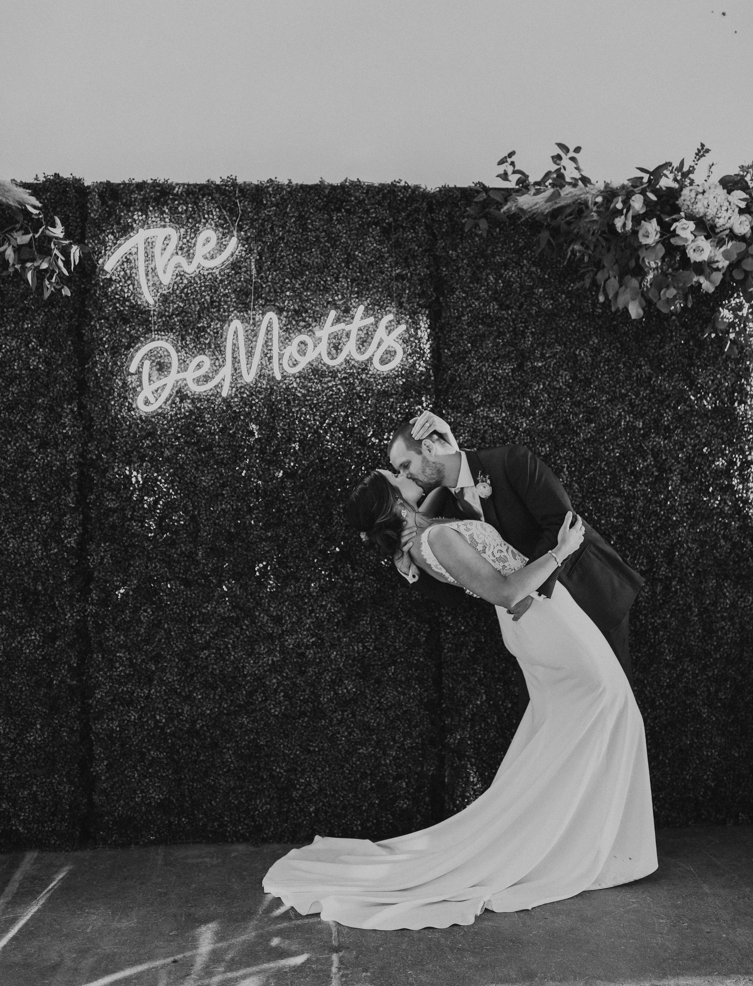 Real Wedding: Rachel + Derek :: Modern + Bright Warehouse Wedding in Anais Anette