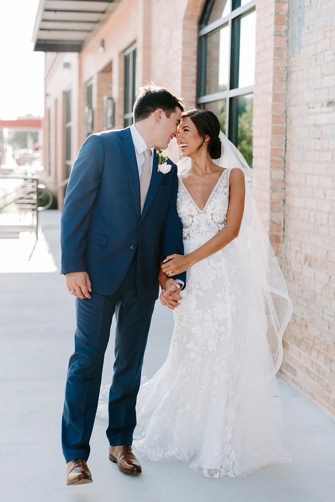Real Wedding: Nicole + Daniel :: Chic Warehouse Wedding in Made With Love