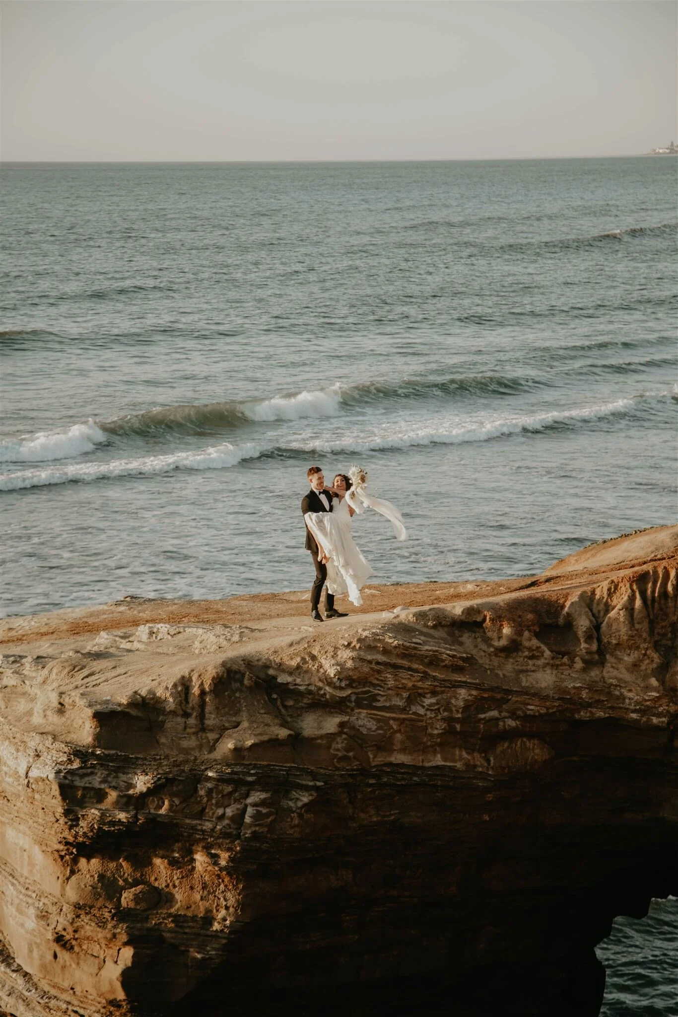 SanDiegoSunsetCliffsBohoBrideWeddingAbbeyJoPhotos-27_websize.jpg