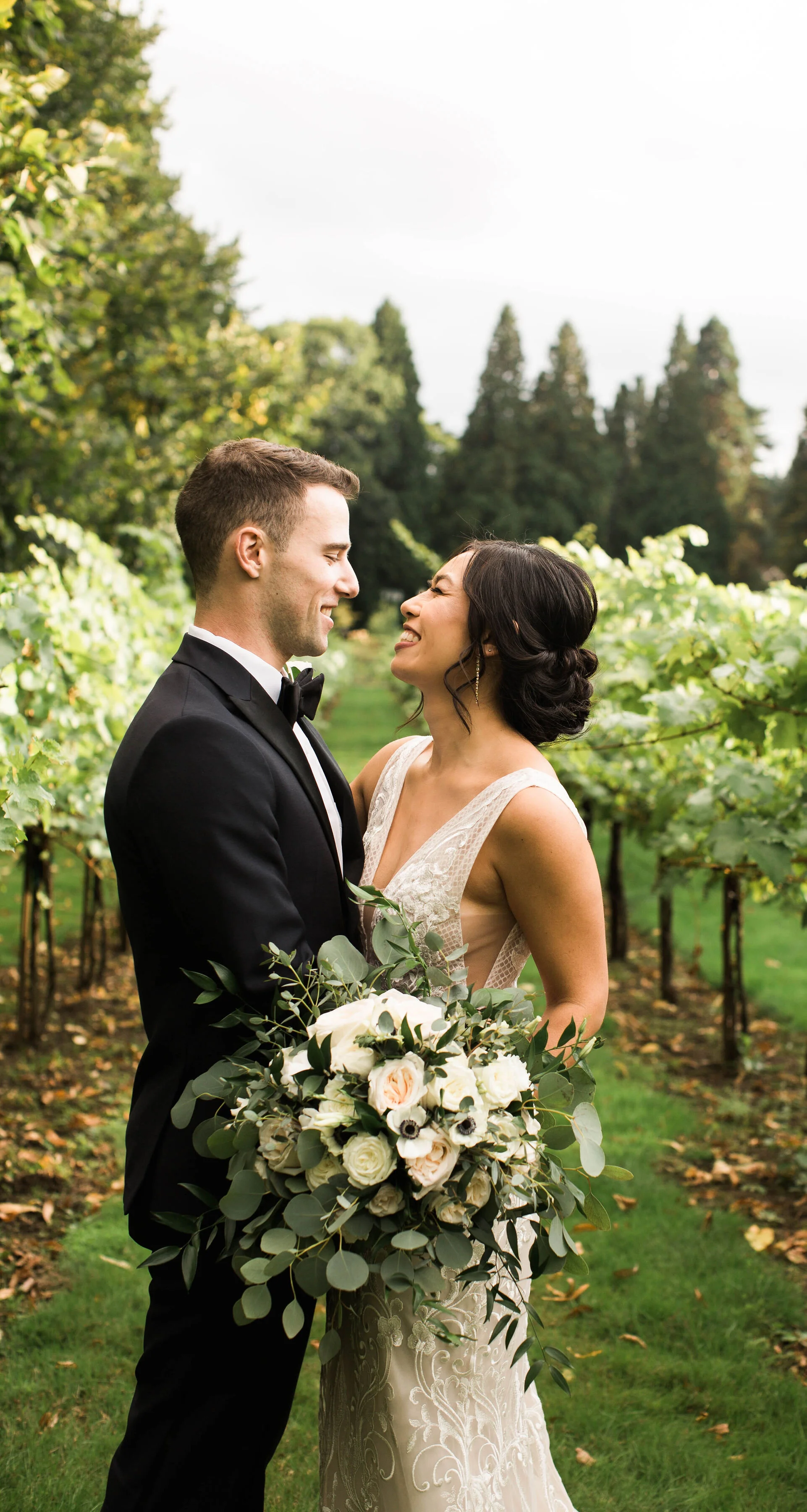 Real Wedding: Tasha + Nick :: Elegant Winery Wedding with Traditional Chinese Tea Ceremony