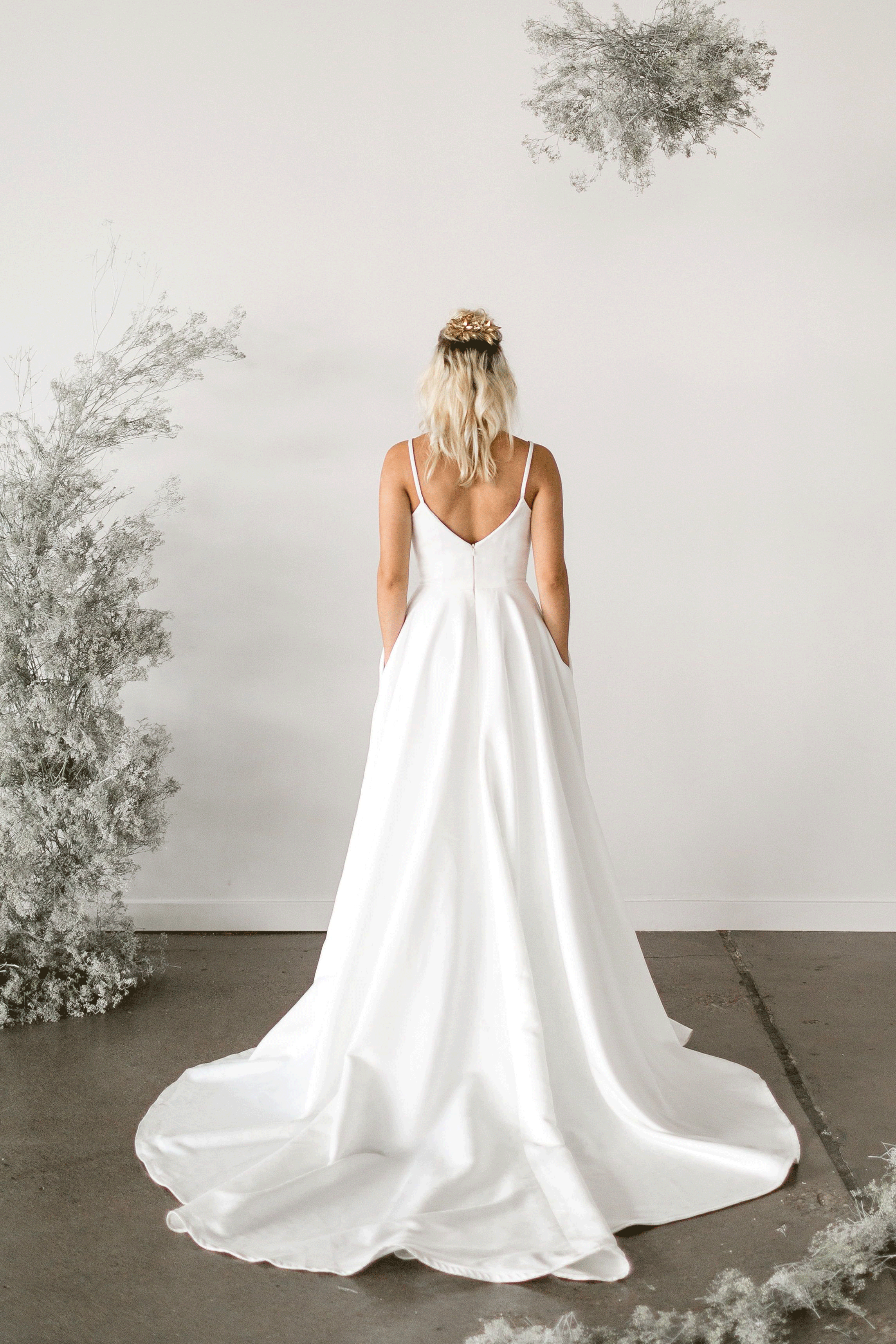phillips-rose-and-williams-wedding-dress-back.png
