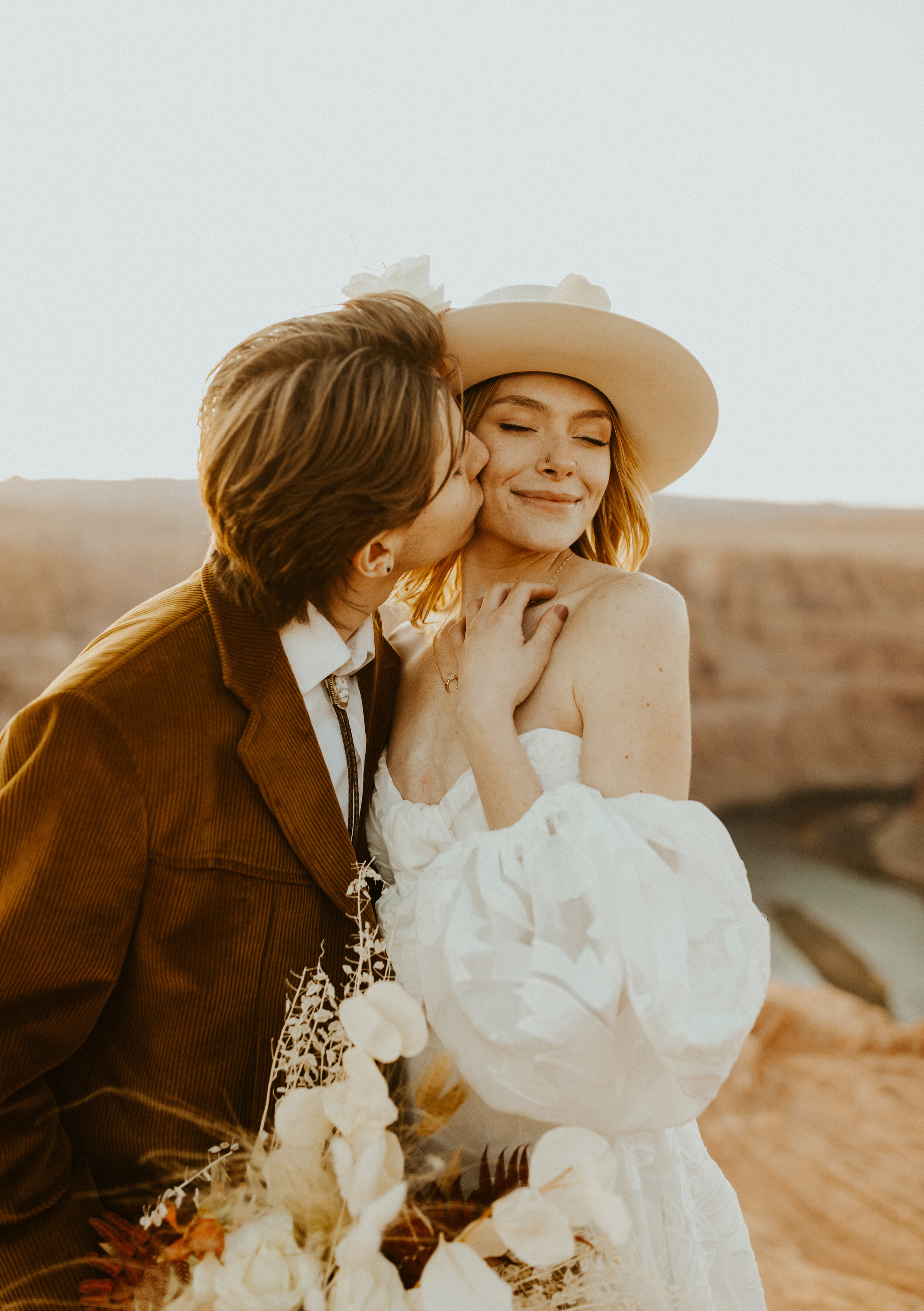  Horseshoe bend styled elopement wedding shoot in Rue de Seine Hayden gown photographed by Katie Bertagnolli 