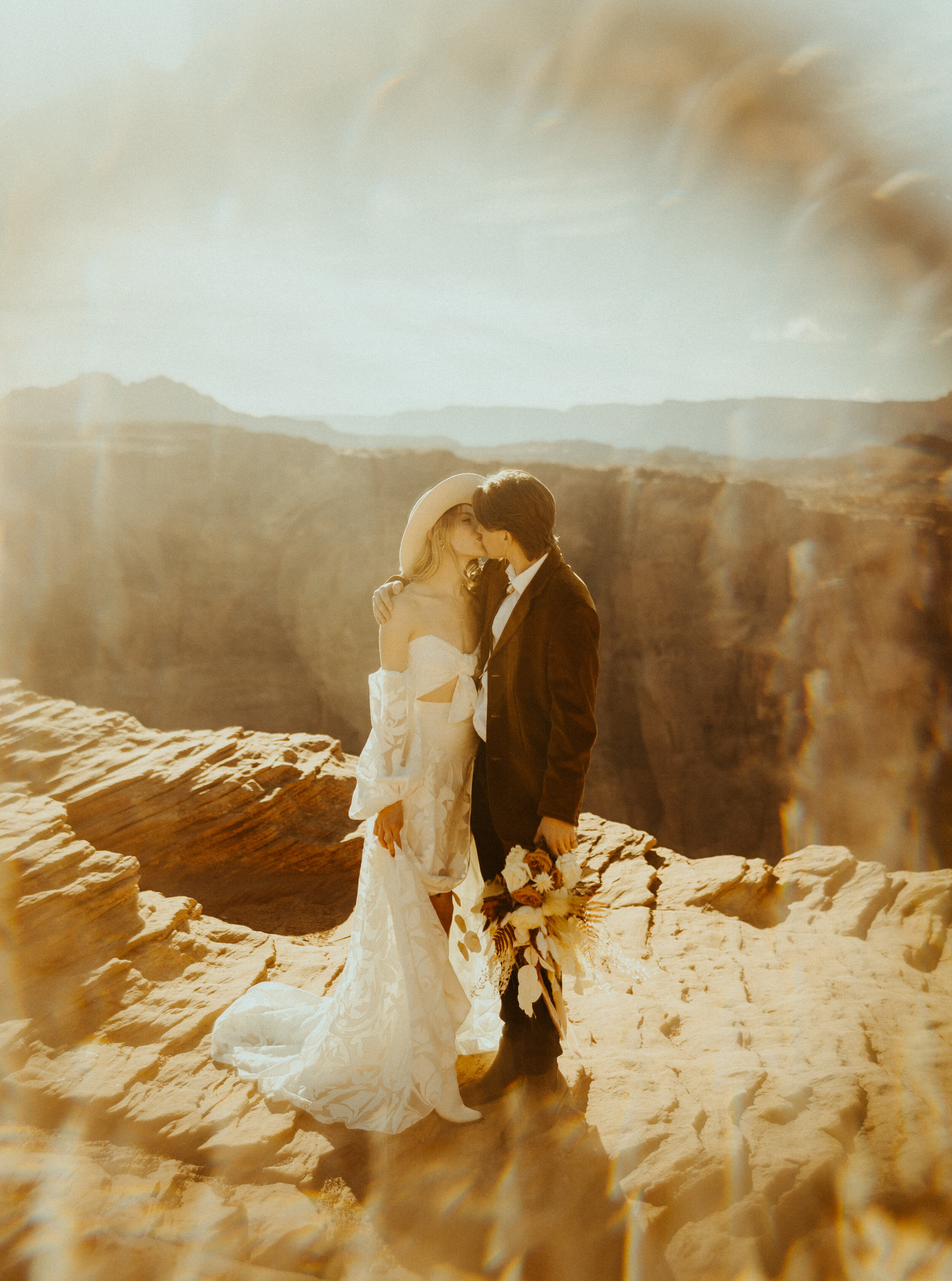  Horseshoe bend styled elopement wedding shoot in Rue de Seine Hayden gown photographed by Katie Bertagnolli 