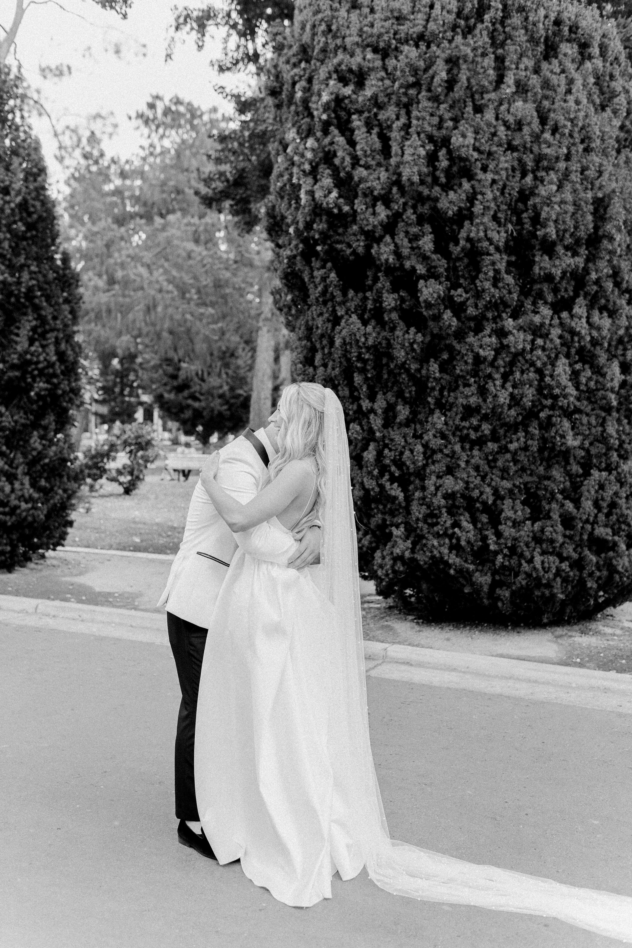  Vagabond Aquarius wedding dress for Kaelyn and Nick’s Sacramento wedding photographed by Denise Apgar Photography 