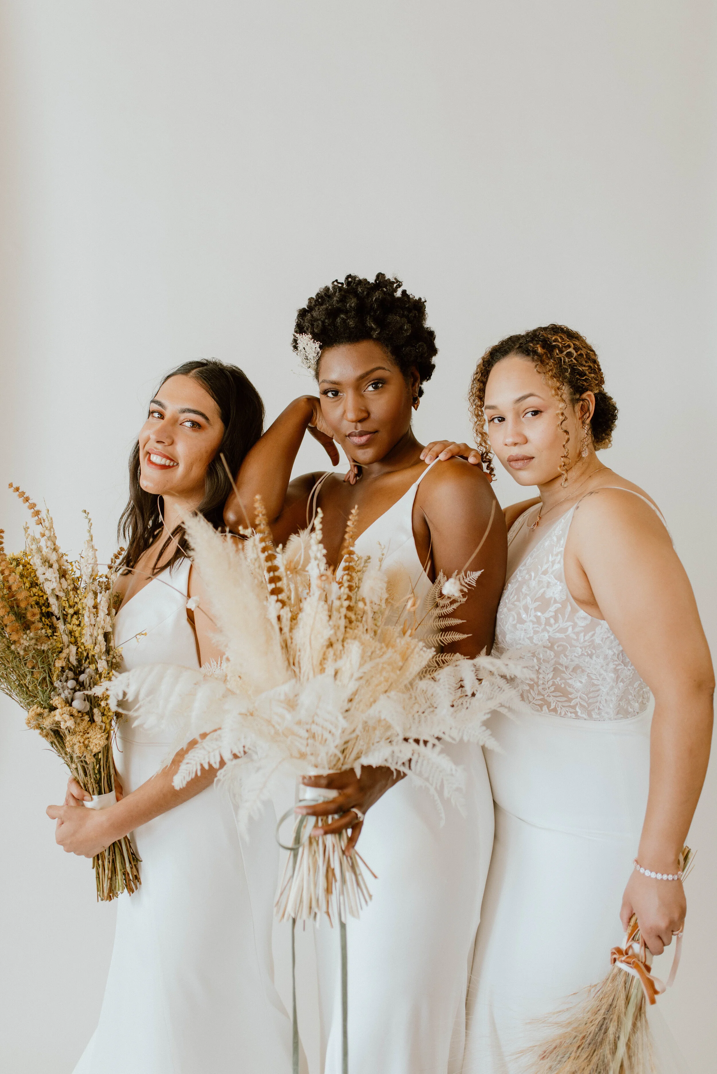 MINIMALISTIC MODERN STYLED SHOOT AT ARTHOUSE SACRAMENTO IN JENNY YOO GOWNS