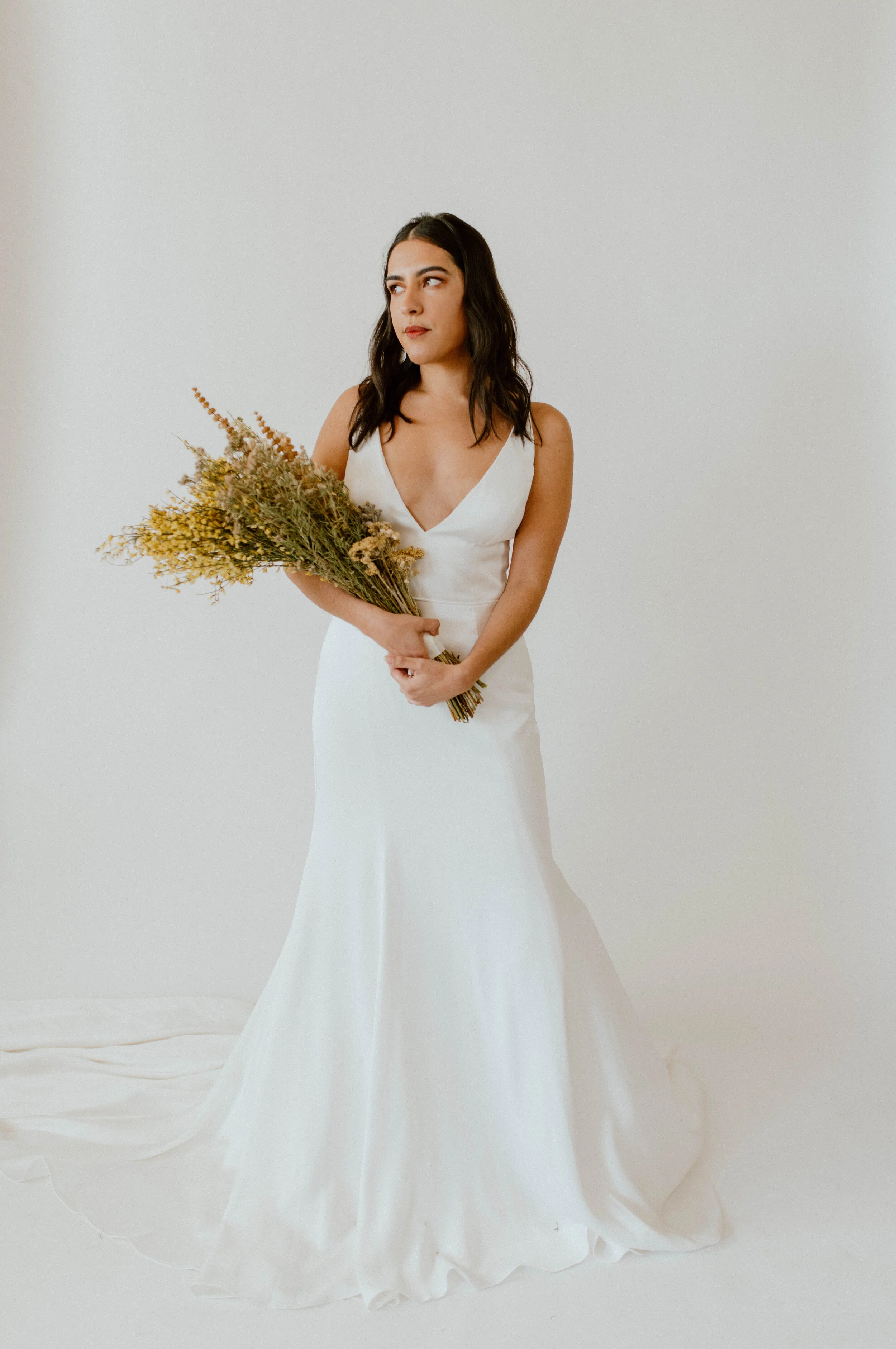  Arthouse Sacramento styled wedding shoot in Jenny Yoo Marnie, Callahan, and Harlow wedding dresses photographed by Eden B. Photography 
