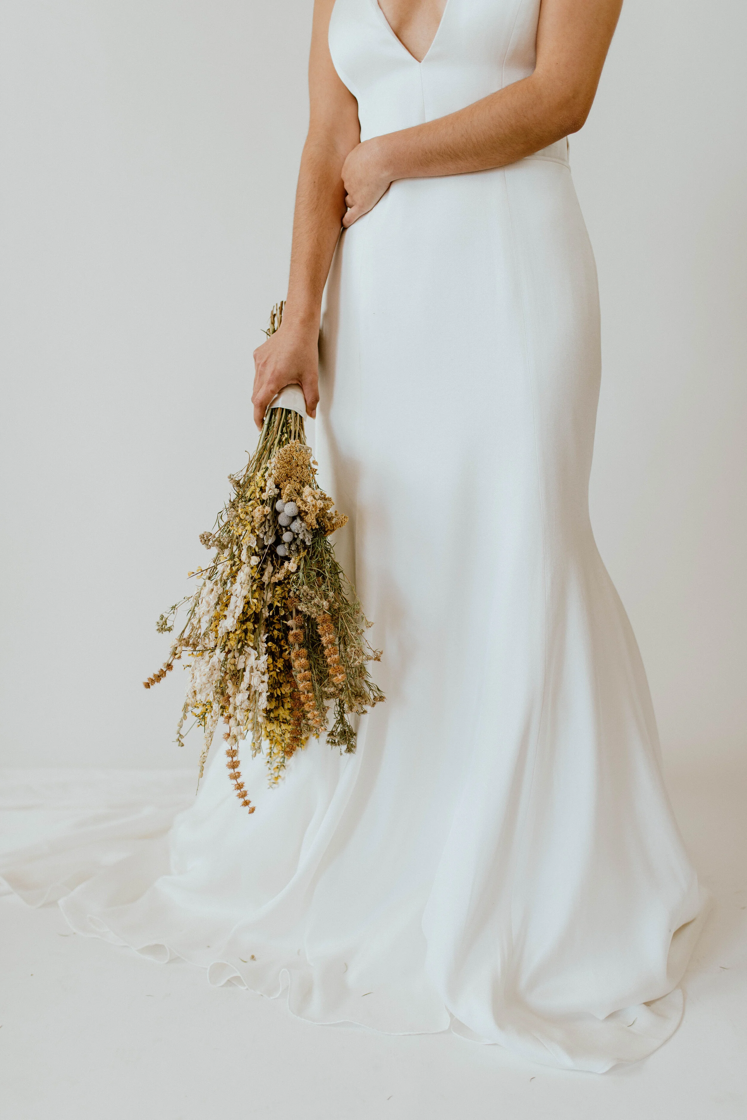  Arthouse Sacramento styled wedding shoot in Jenny Yoo Marnie, Callahan, and Harlow wedding dresses photographed by Eden B. Photography 