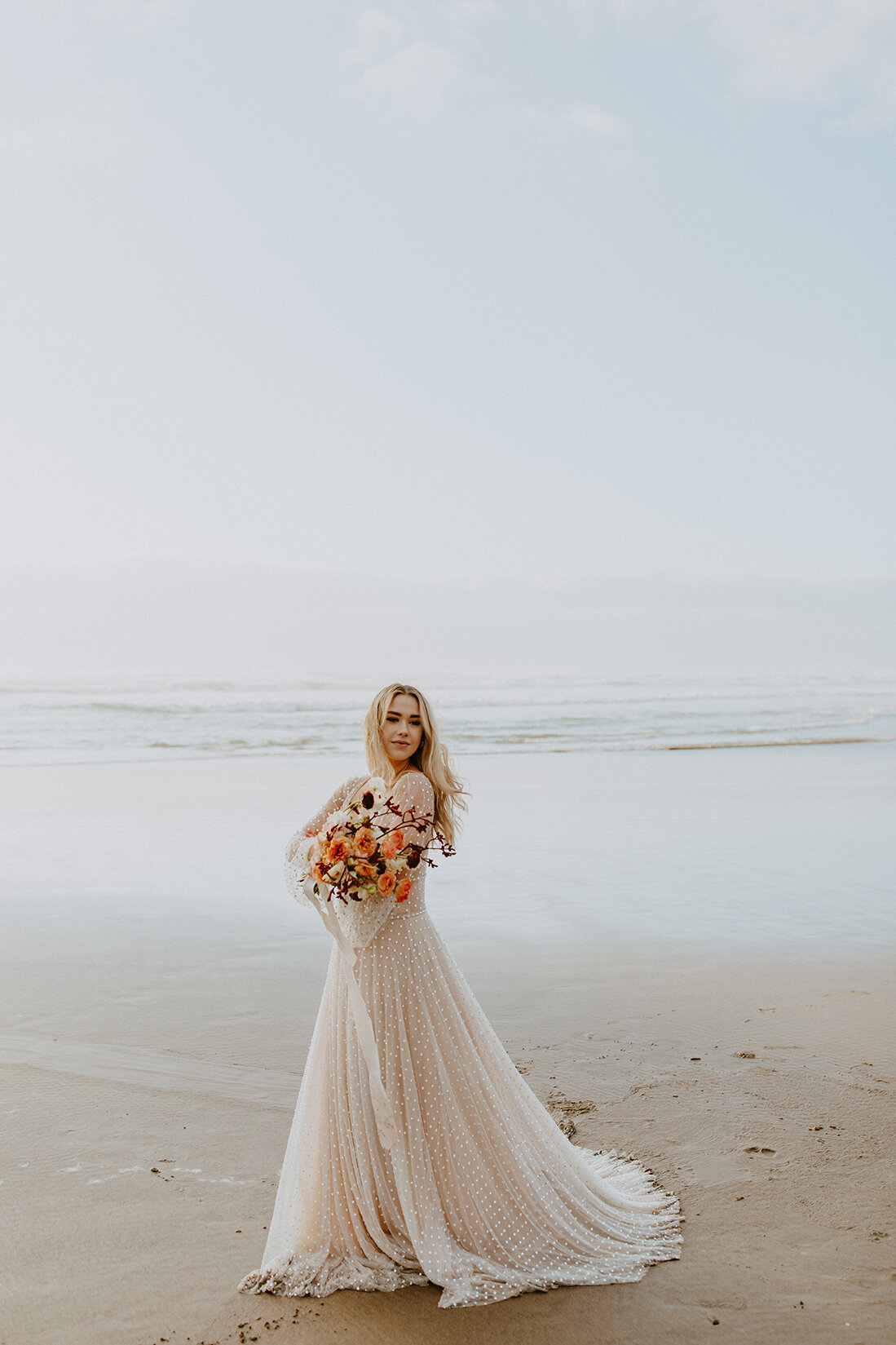 Lunella-Wedding-Gown-by-Willowby-Cannon-Beach-Elopement-15.jpg