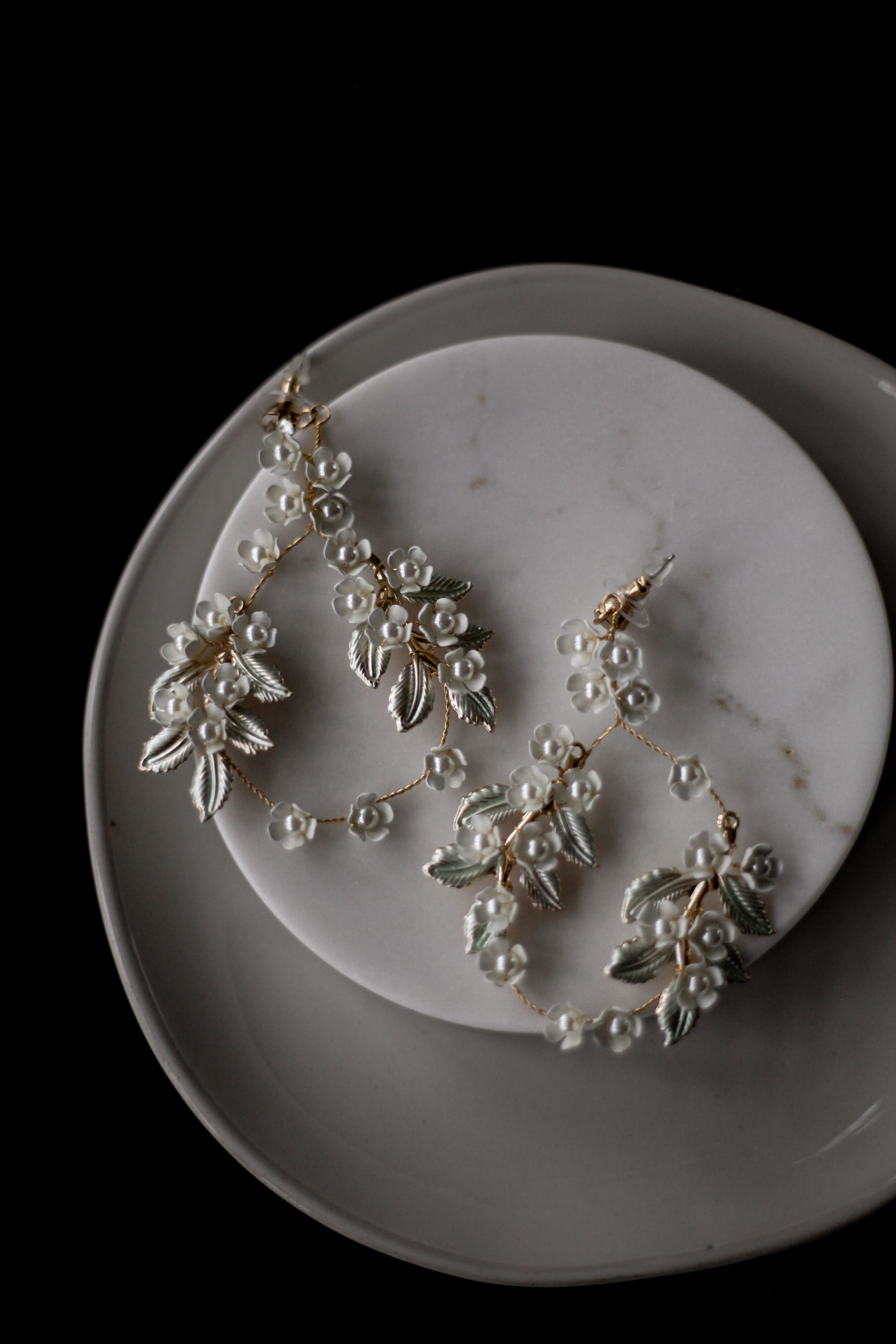 becks earrings by poppy lane — $89
