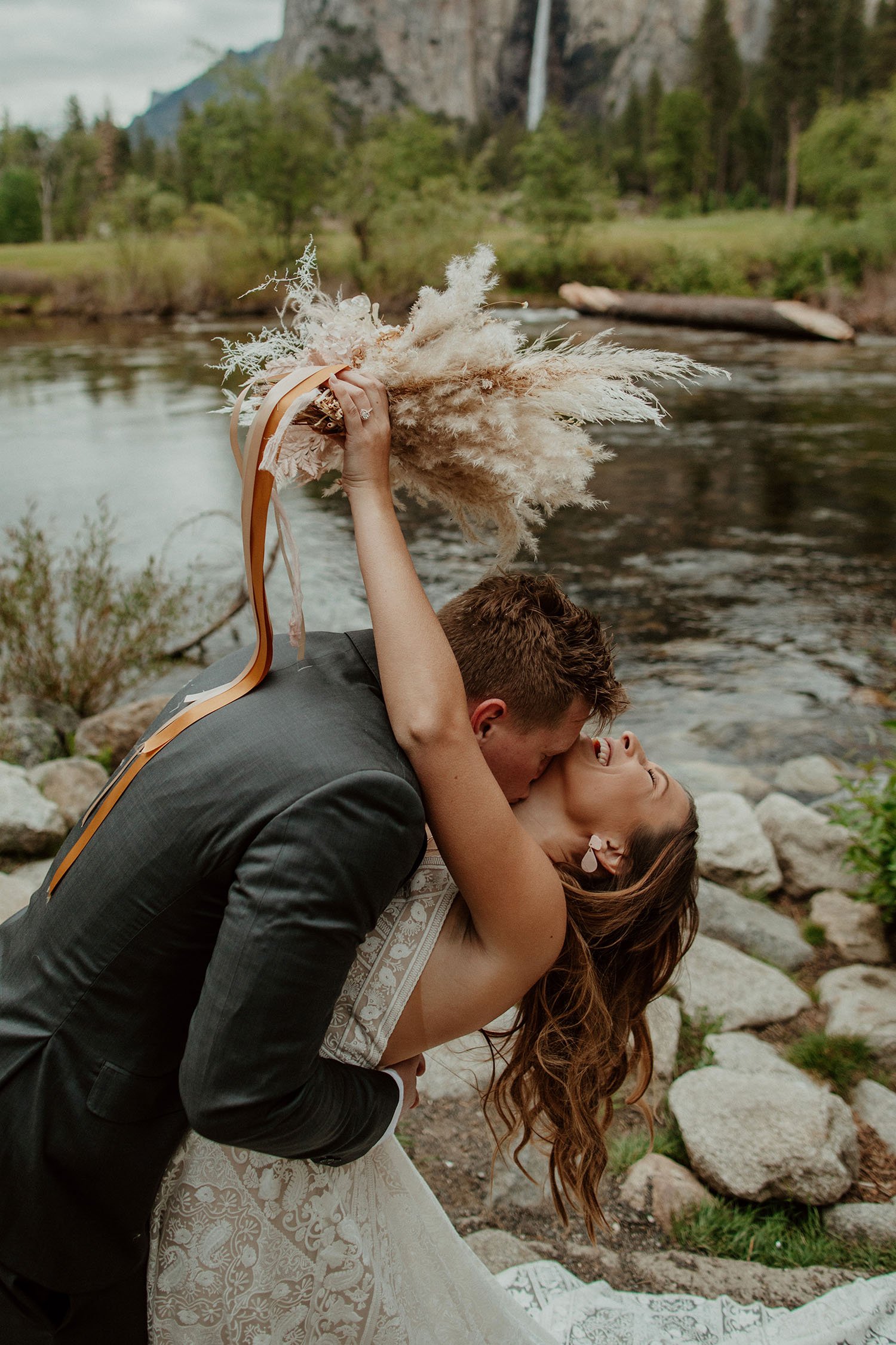 Rue-De-Seine-Kyara-Yosemite-Elopement-18.jpg