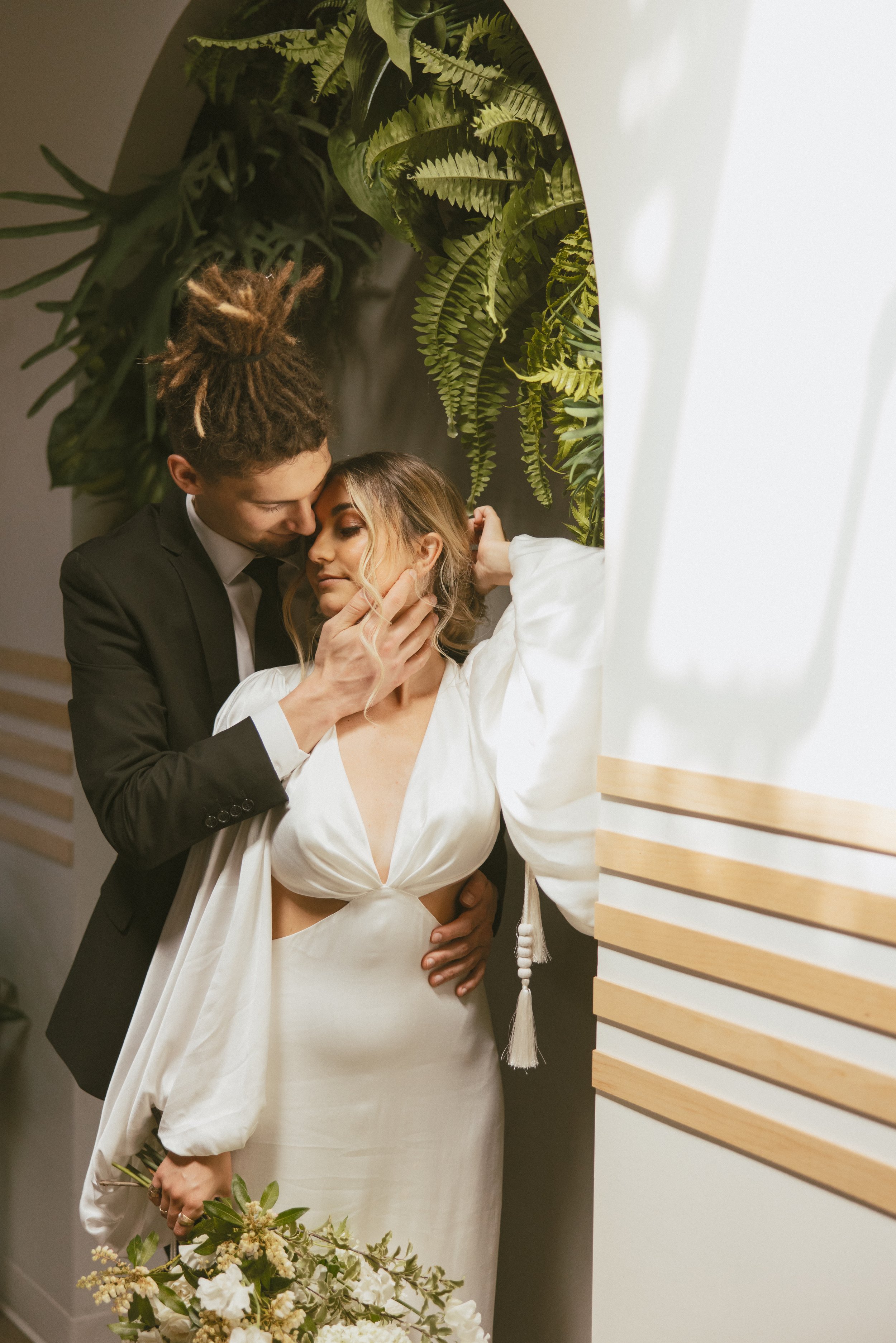 intimate beachy wedding inspiration featuring cove by rue de seine wedding dress