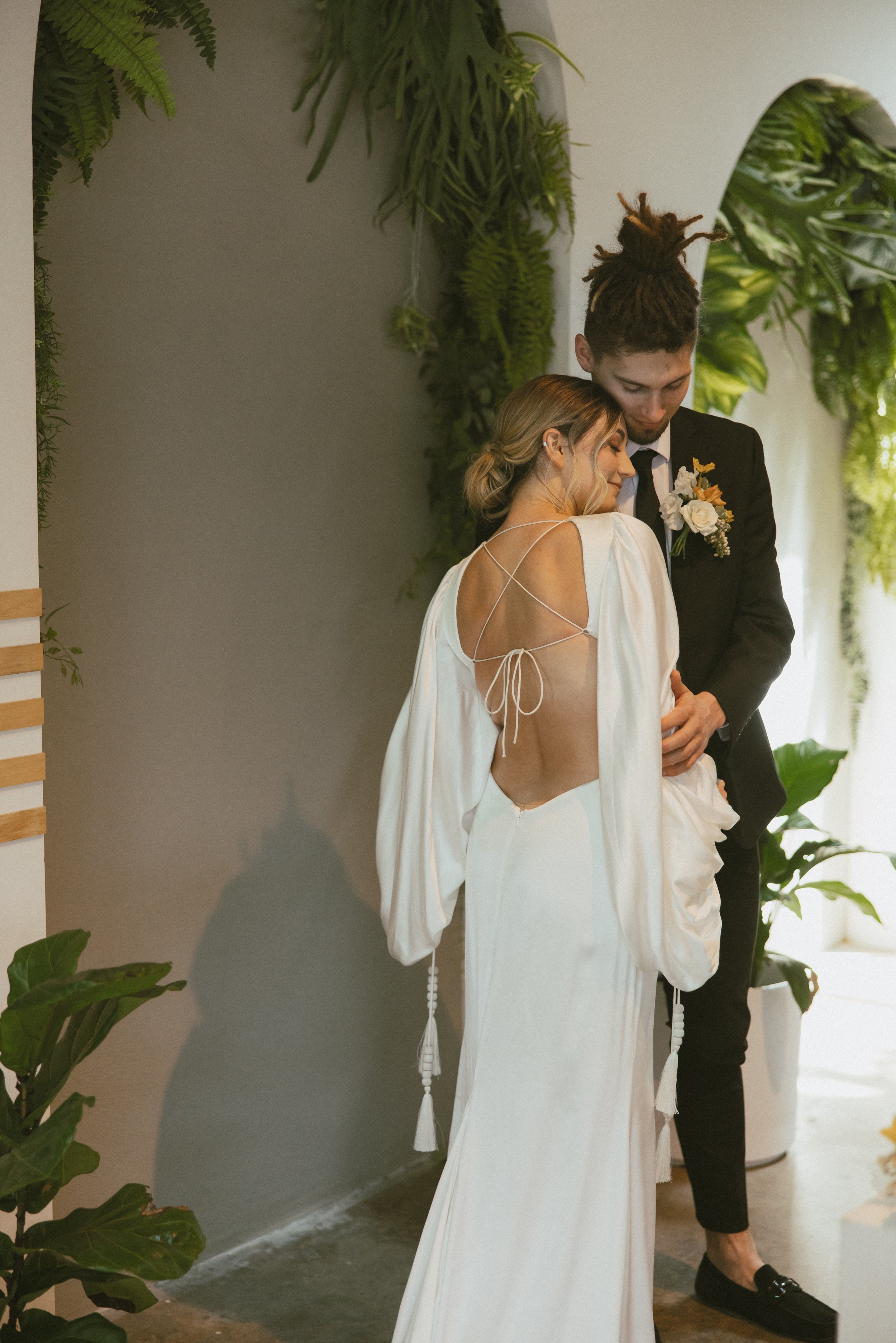 bohemian beachy wedding inspiration in a rue de seine wedding dress