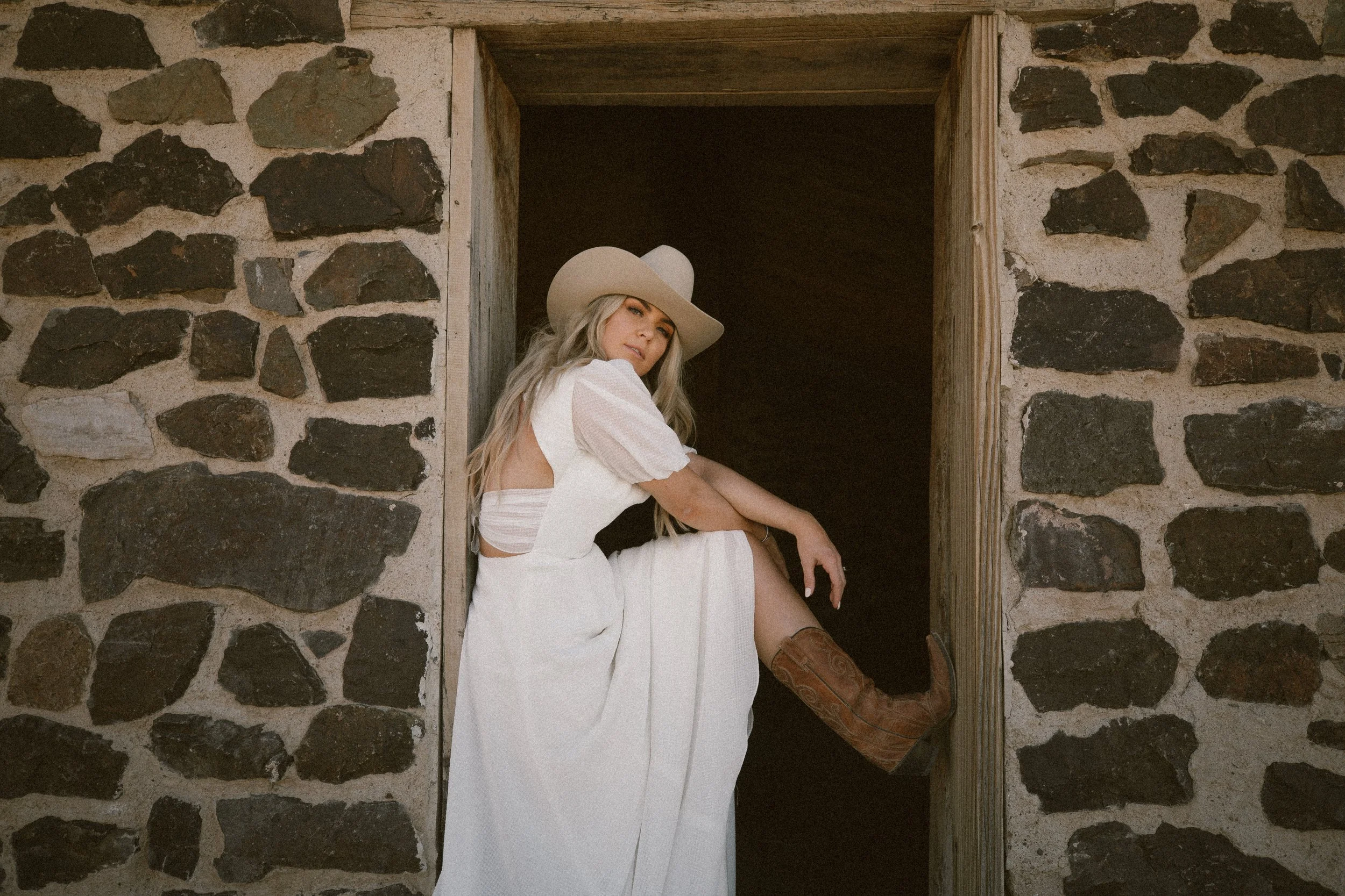 A&amp;BÉ AUSTIN'S CHANTEL  LAUREN FAVORITES