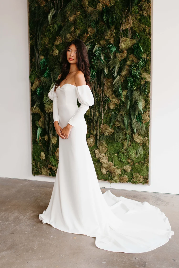 New Rose + Williams 'Those Summer Days' 2022 Collectiona&b bridal shop New Rose + Williams 'Those Summer Days' 2022 Collectiona&b bridal shop