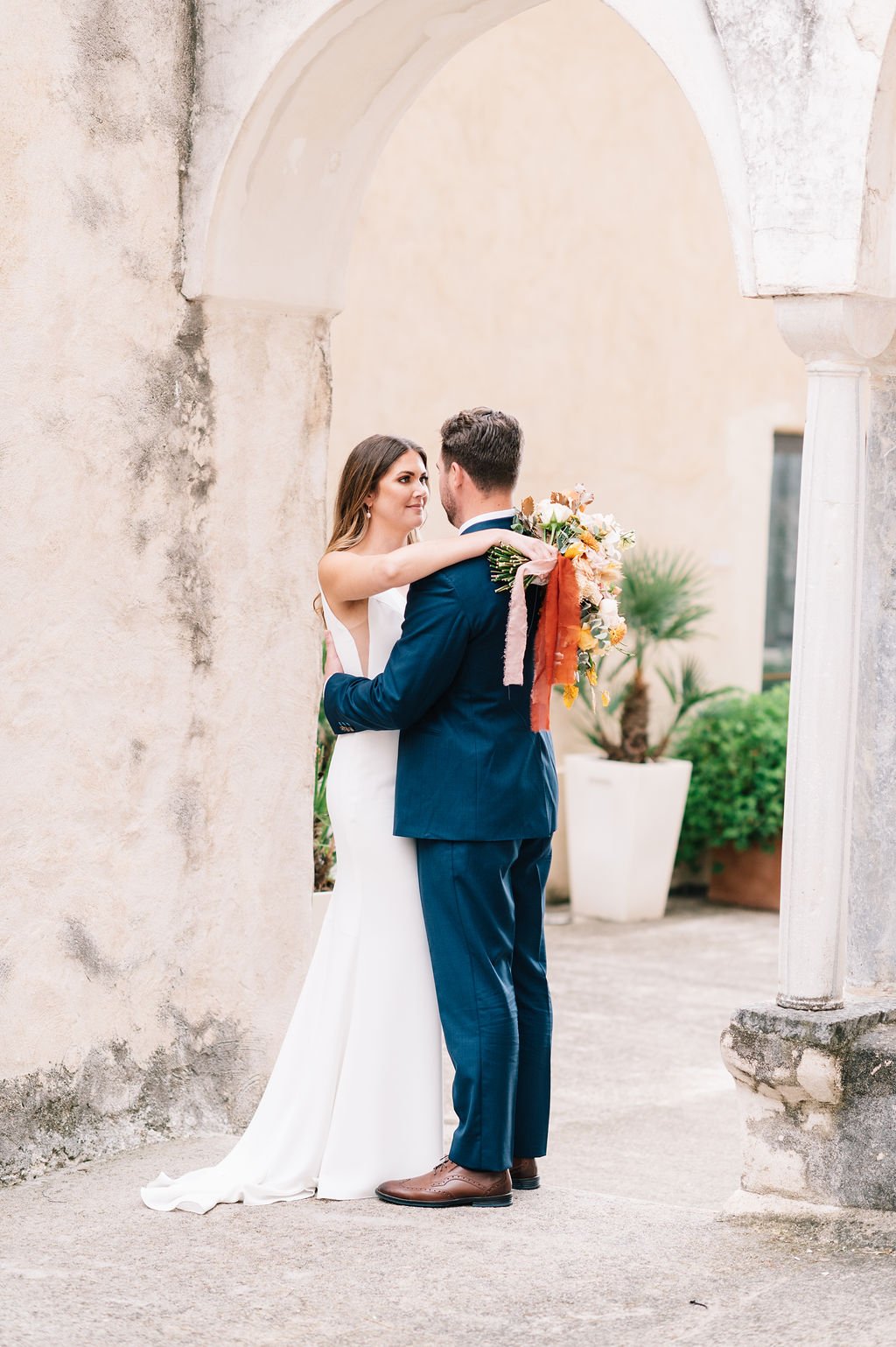 amalfi coast elopement in a made with love crepe wedding dress