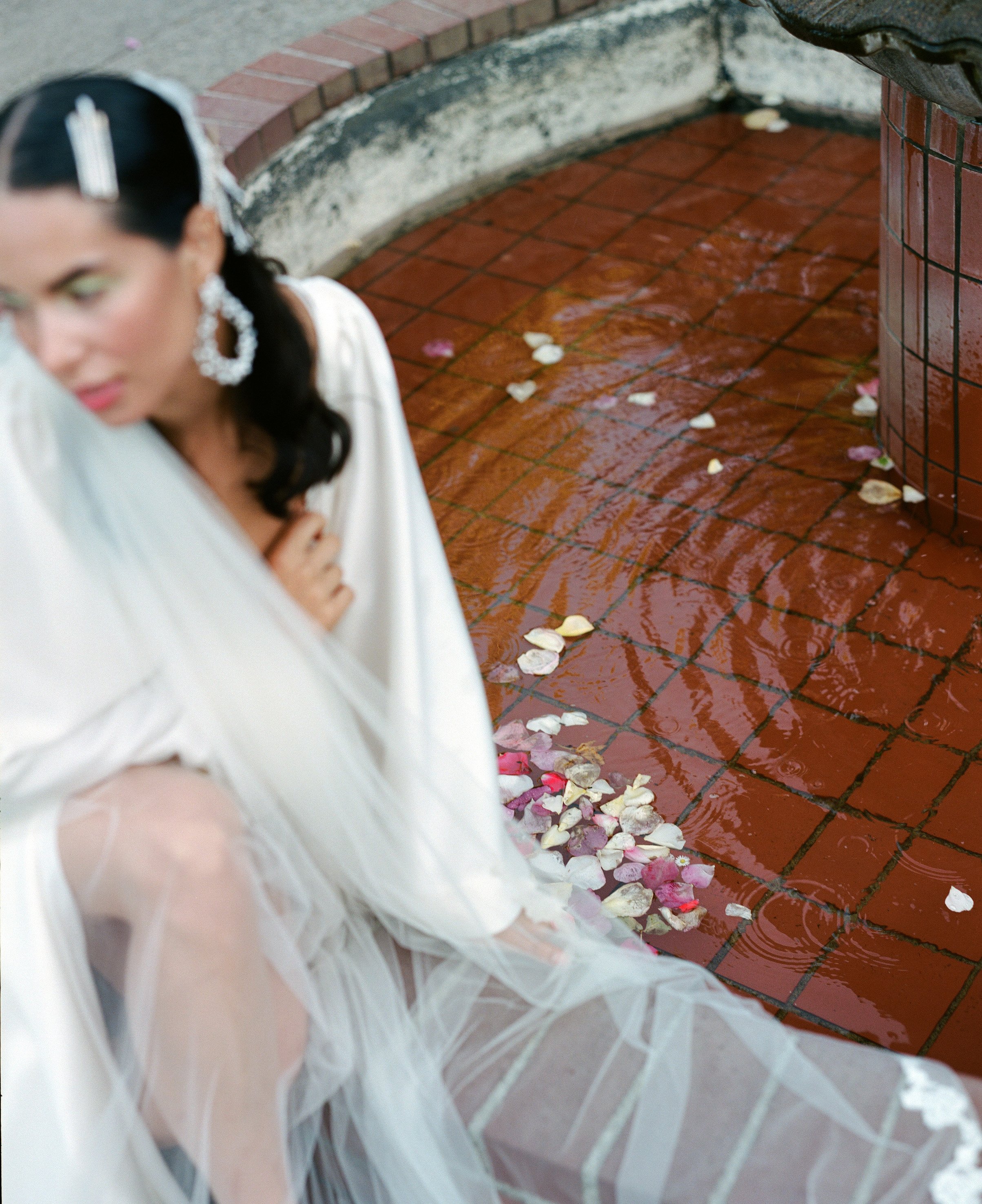 brady bates photography for a&amp;be bridal shop featuring the sorvete wedding dress by willowby