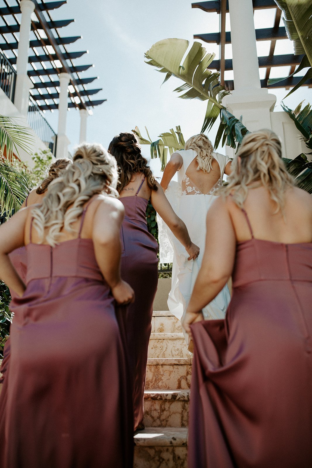 Anais-Anette-Brie-Wedding-Dress-Lindsay-Vann-Photography-20.jpg