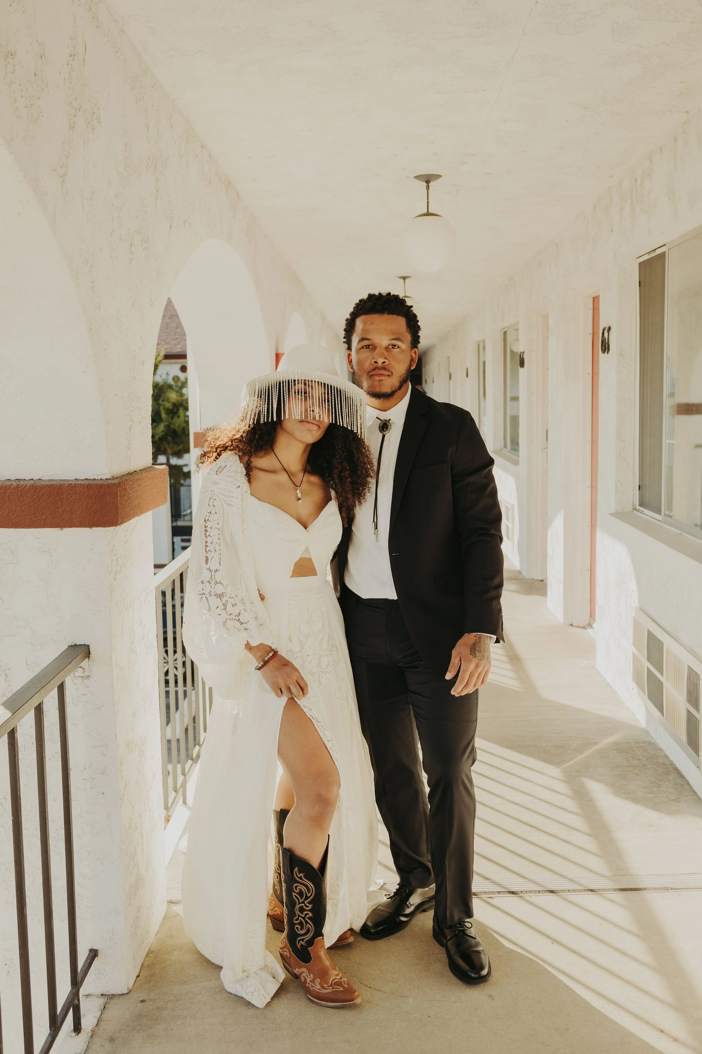 RETRO ROMANTIC MOTEL ELOPEMENT IN RUE DE SEINE WEDDING DRESS
