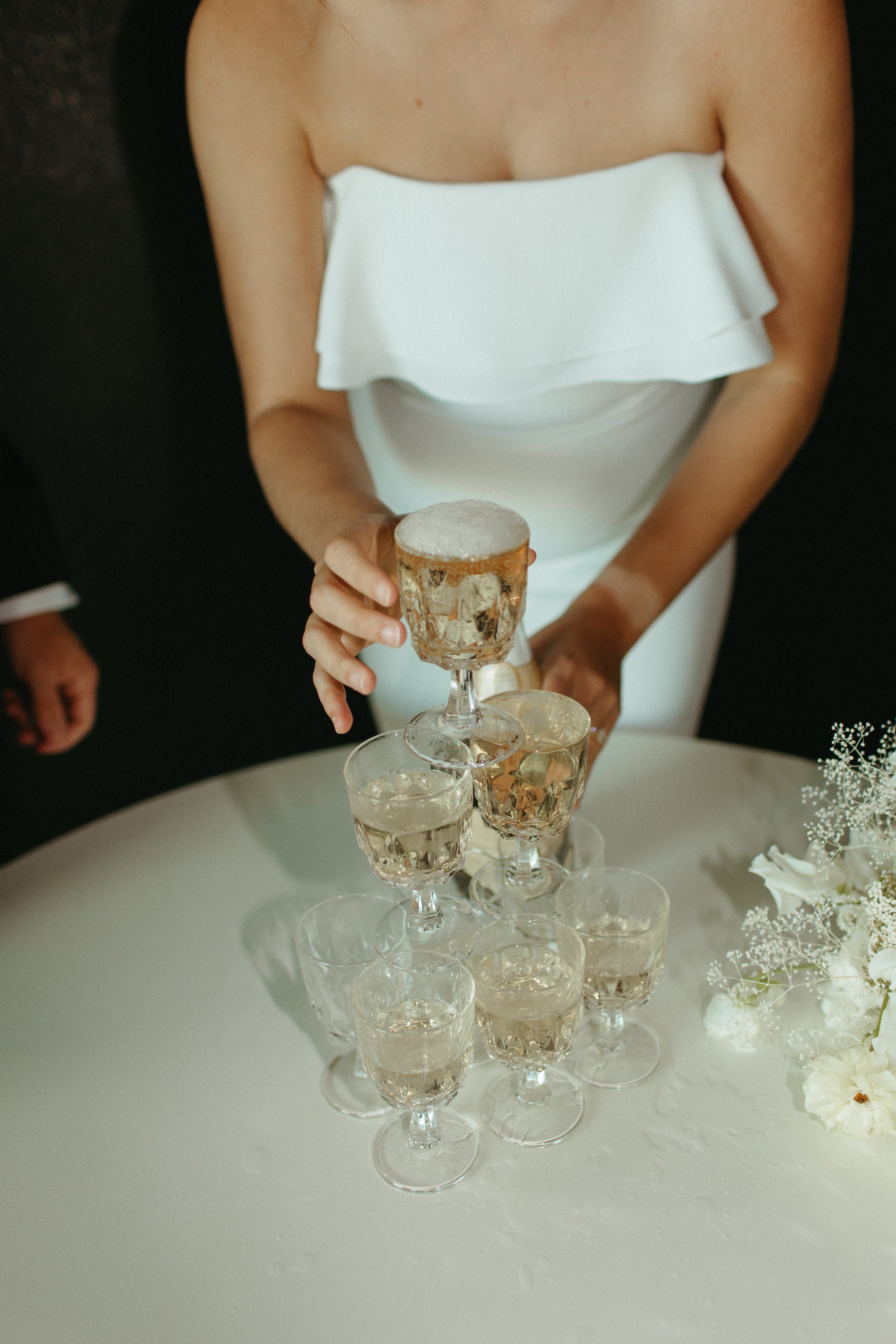 poppy-alyssa-kristin-wedding-dress-at-the-emerson-venue-texas-kyra-nowl-photography_22.jpg