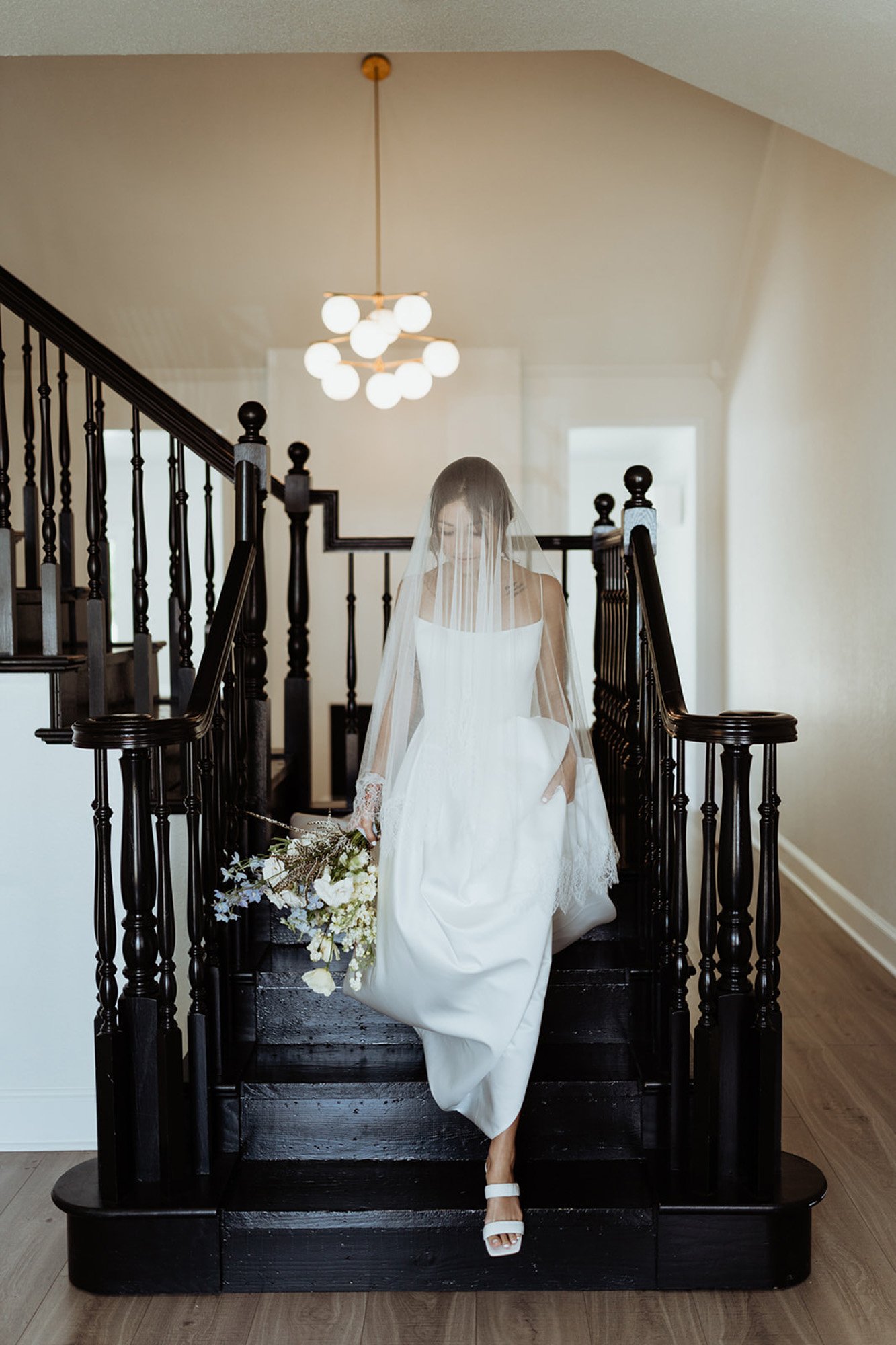 atlas-vagabond-wedding-dress-the-emerson-dallas-wedding-venue-bailey-rose-photo_33.jpg