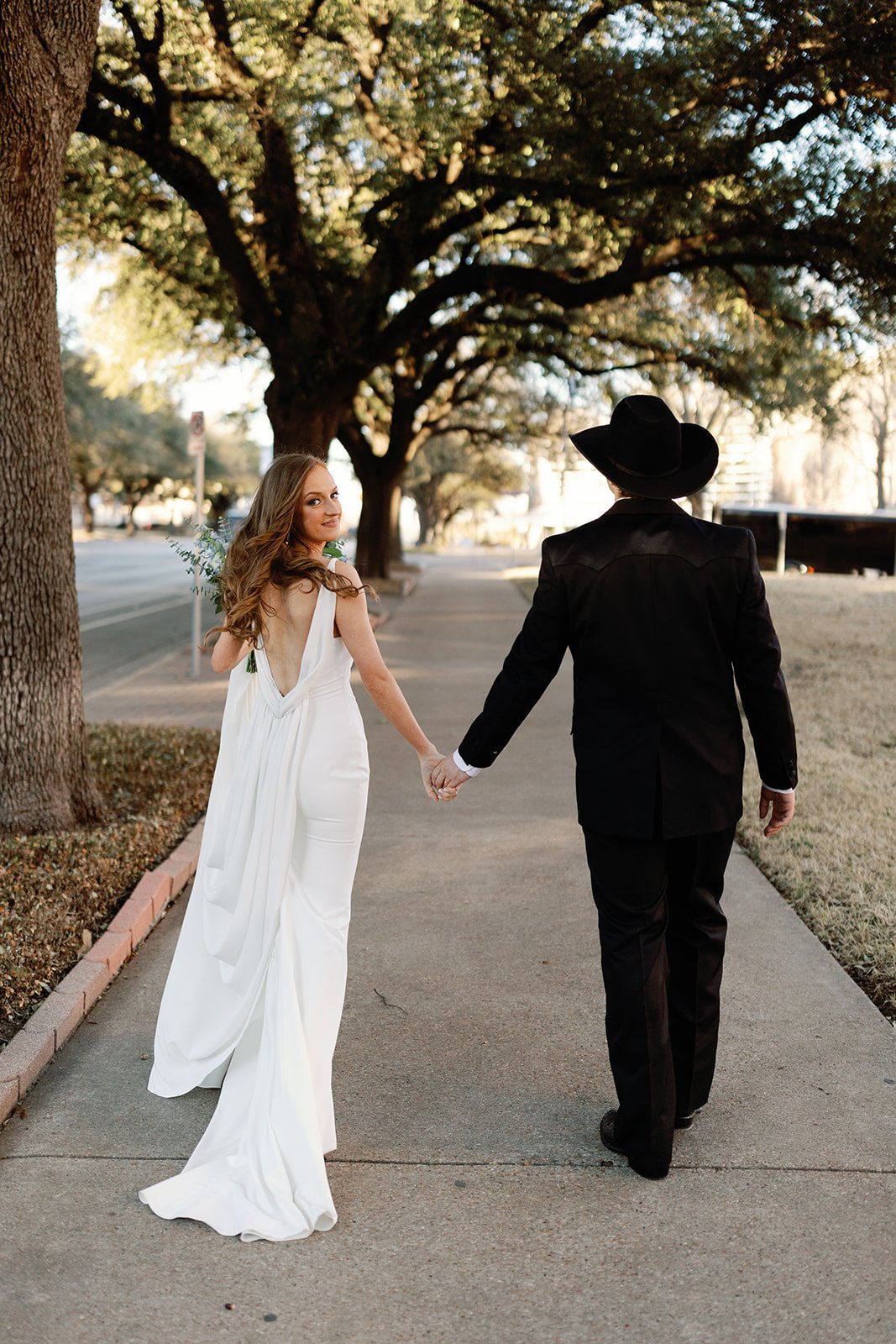 WESTERN WEDDING WITH MODERN ELEGANCE AND CHARMING DETAILS｜a&bé bridal shop