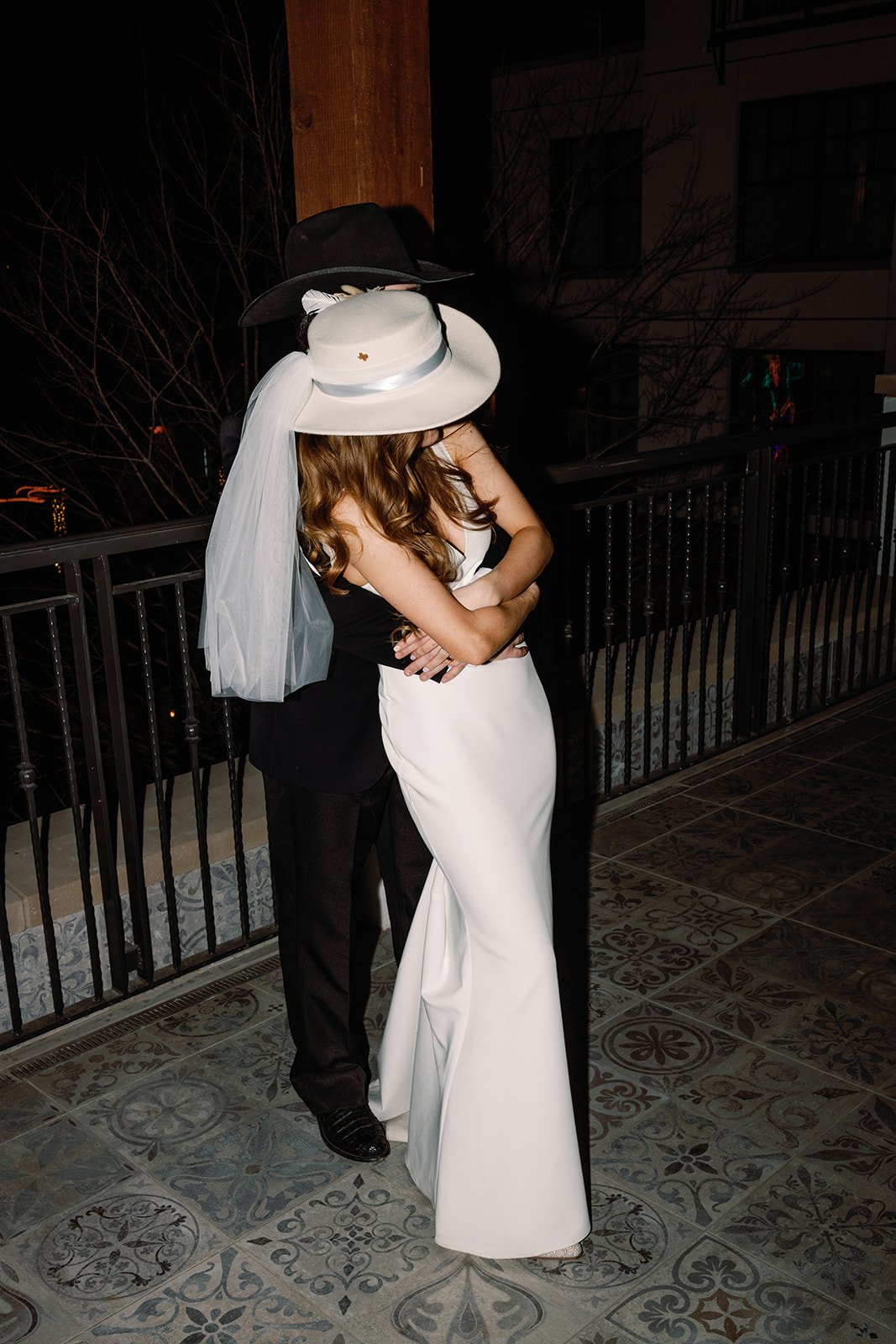 Made-With-love-Harry-Wedding-Dress-Western-Texas-Wedding-22.jpg
